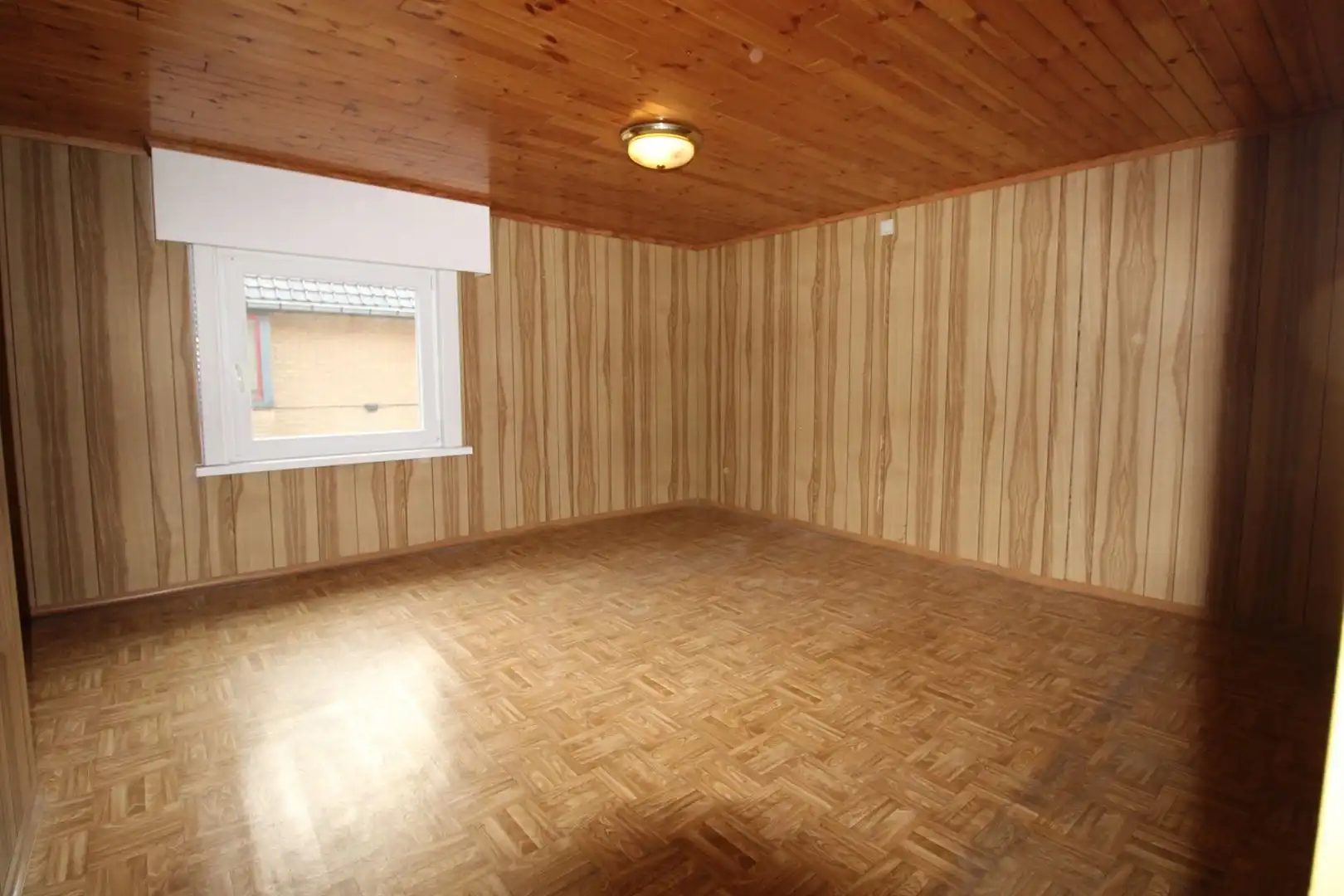 Woning met 2 slaapkamers te Roeselare  foto 4