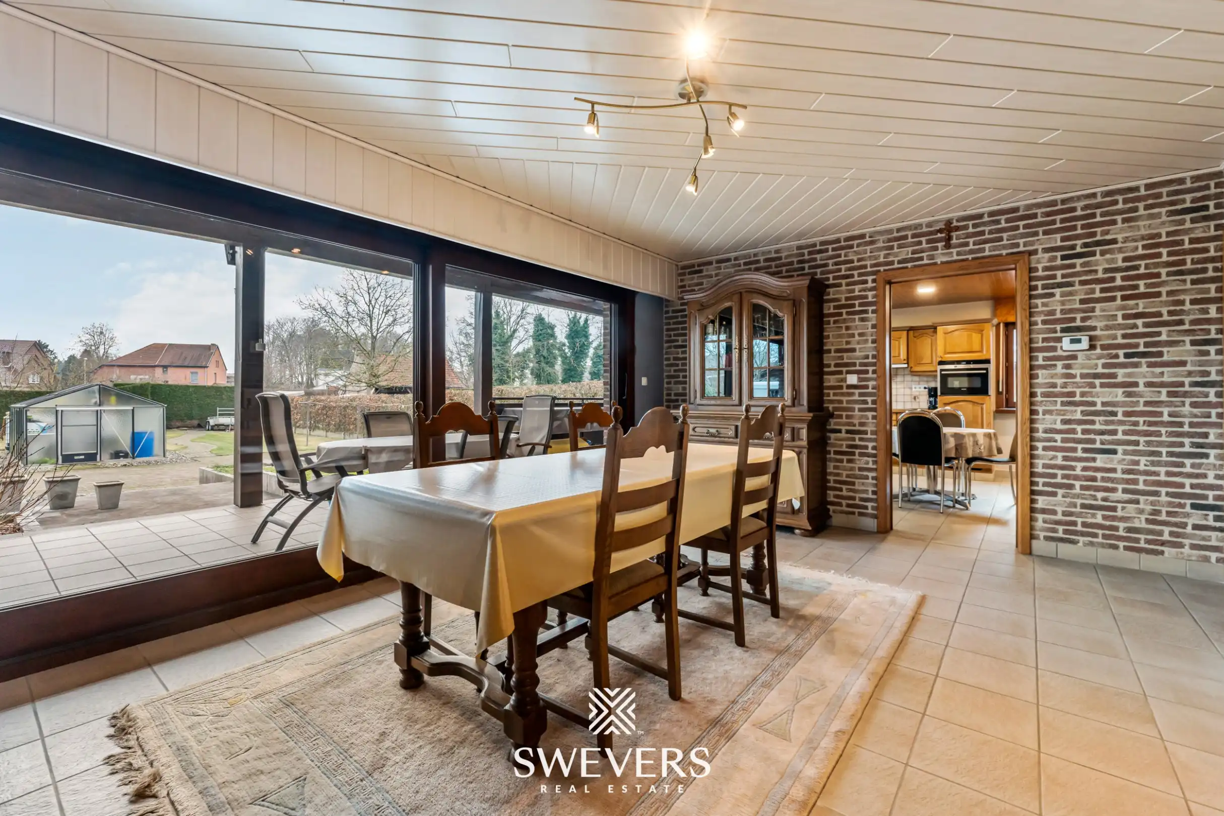 Riante afgewerkte woning met minstens 4 slaapkamers te Beverlo foto 7