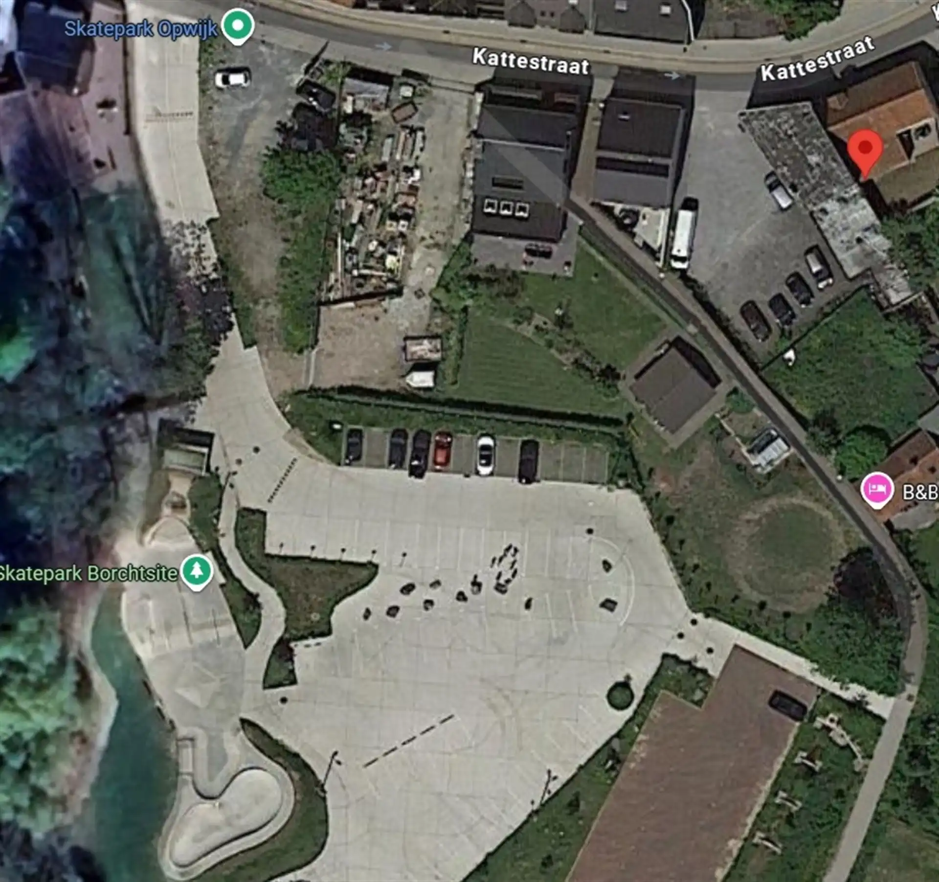 Nieuwbouw handelsruimte op commerciële liggen in het centrum! foto 16