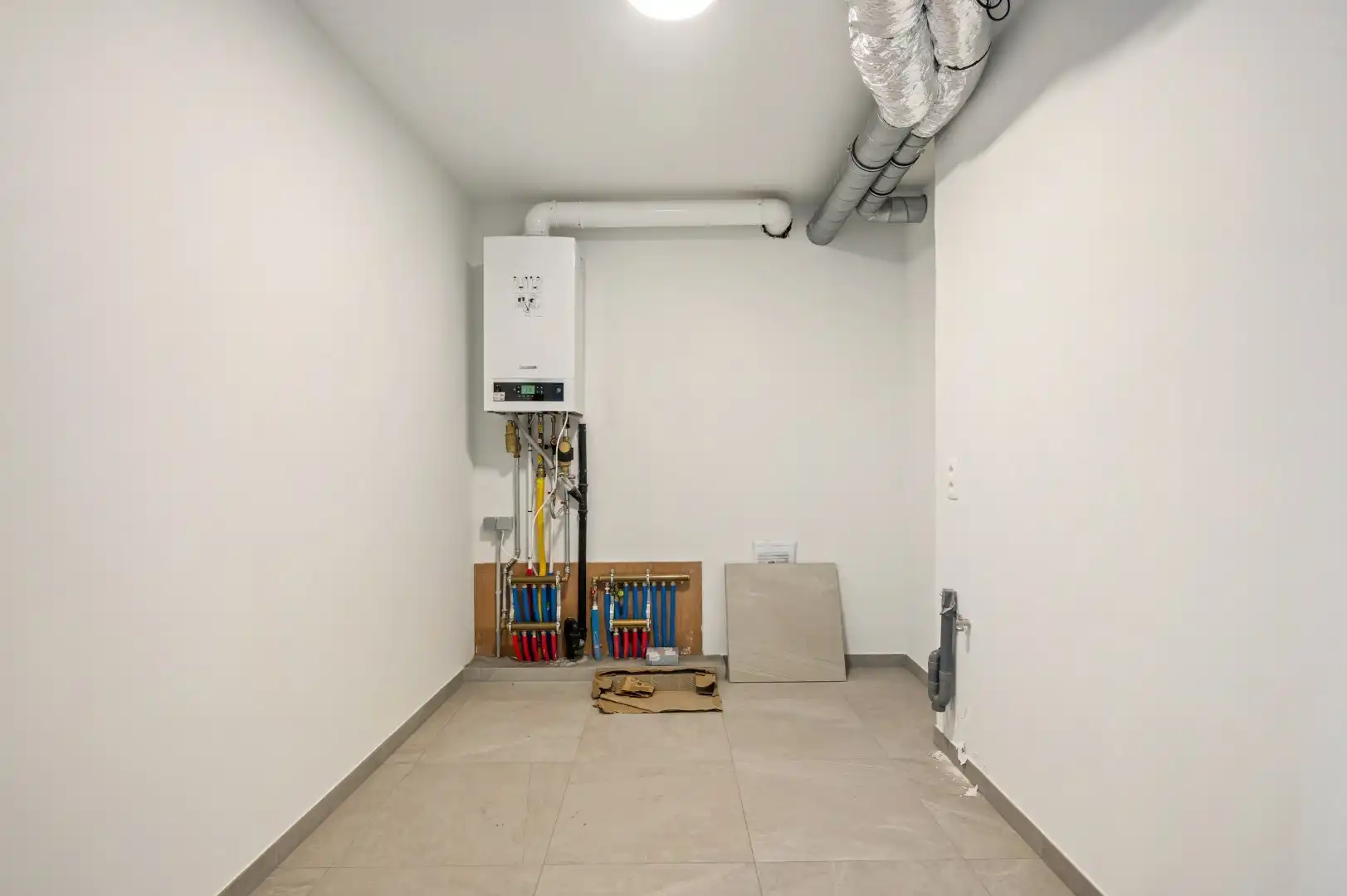 SHOWAPPARTEMENT - LUXE 2 SLAAPKAMERAPPARTEMENT MET TERRAS TE KOMEN  foto 23