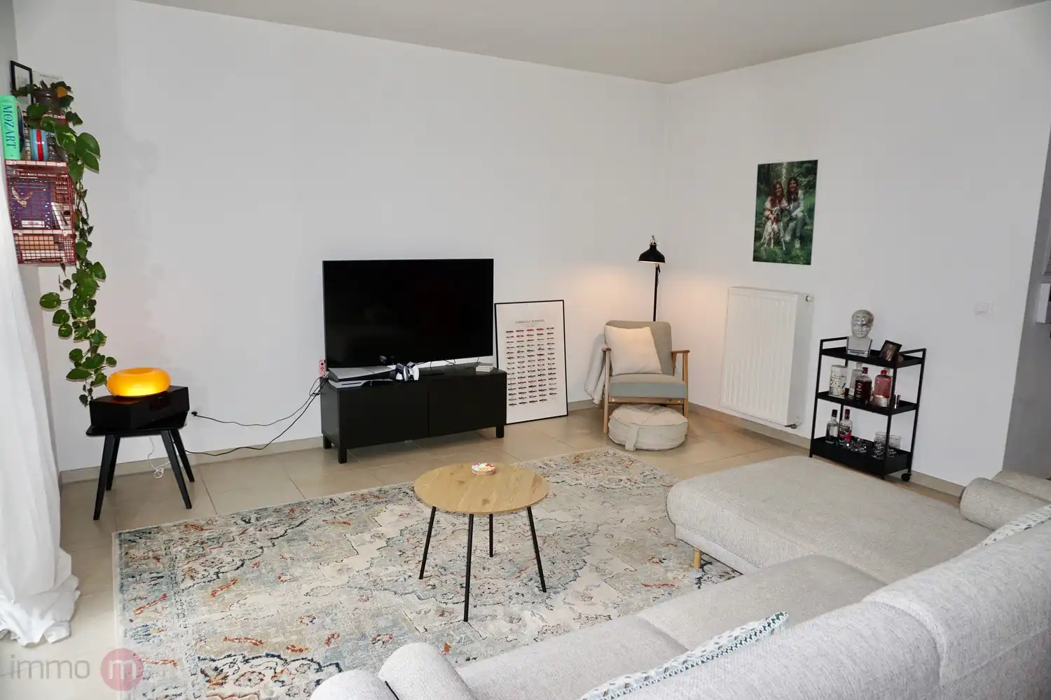 Recent appartement met 2 slaapk, terras en autostaanplaats. foto 8