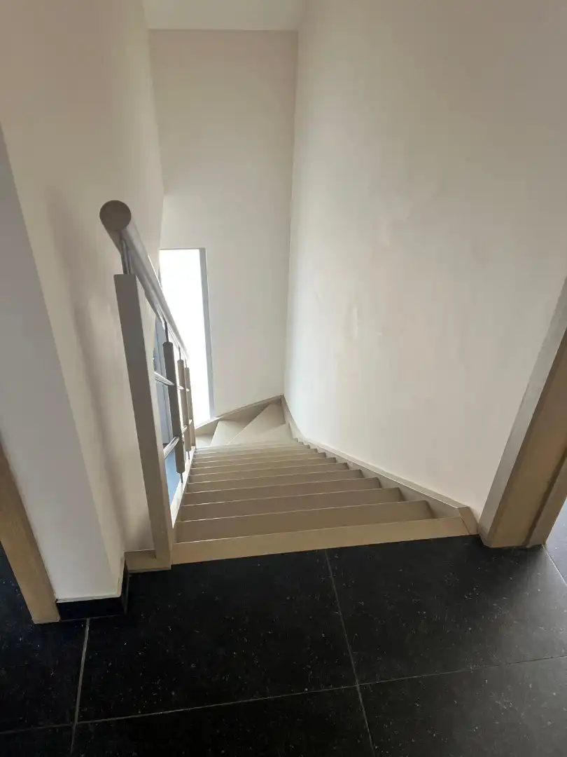 TE HUUR - Op zoek naar een instapklare en moderne woning in Mollem? Welkom Home! foto 9