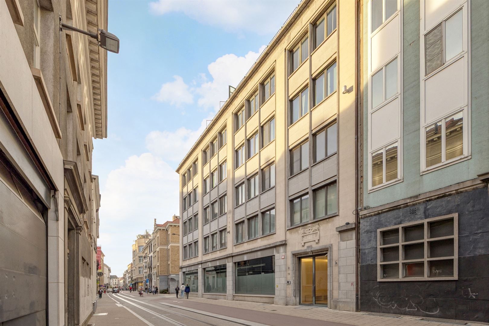 Trendy appartement met terras in historisch stadscentrum foto 22