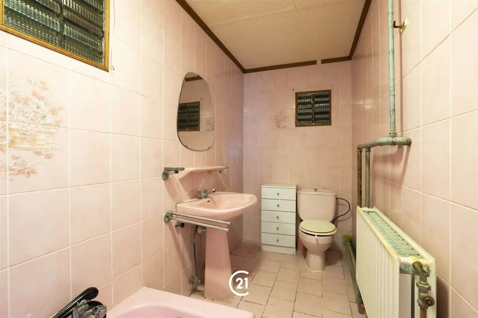  Halfopen woning met garage, tuin en veel potentieel! foto 13