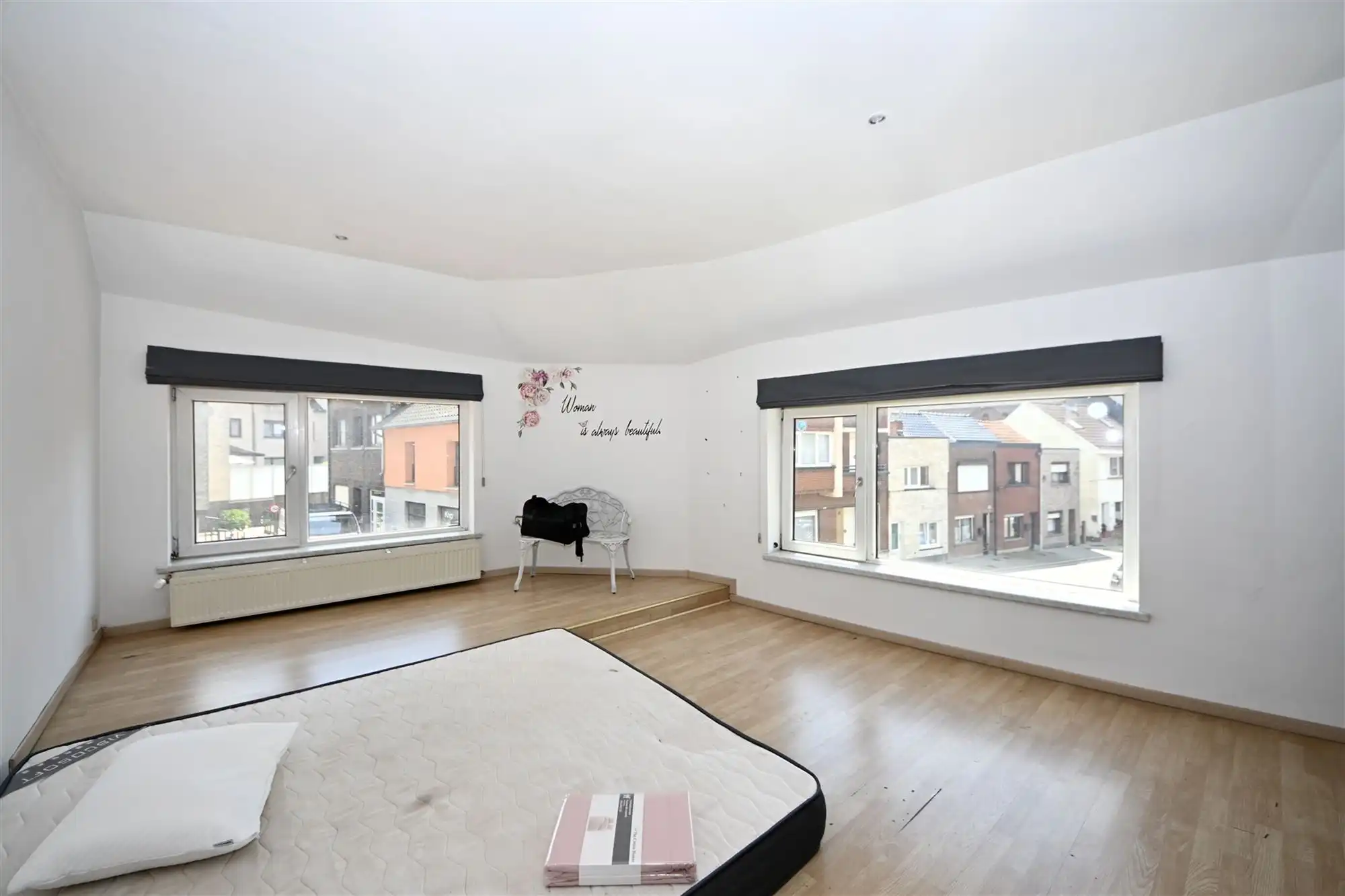 Handelspand met restaurant en appartement foto 28