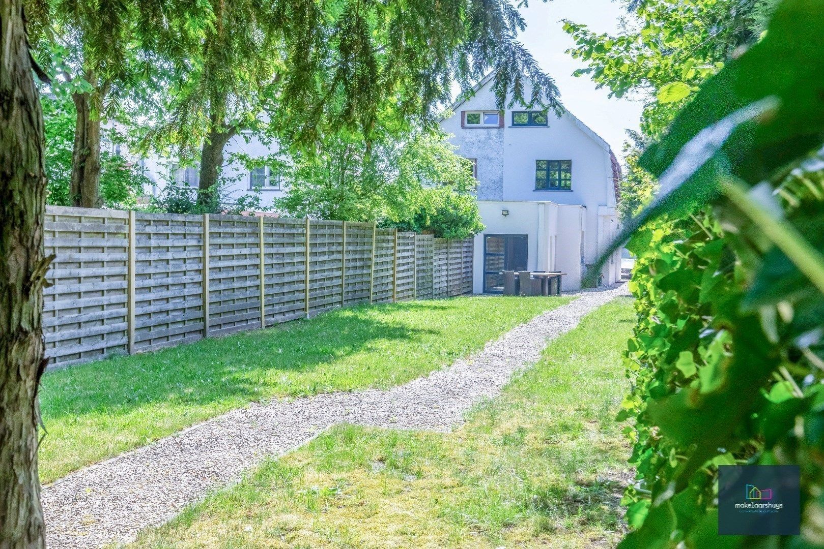 Halfopen bebouwing met zuidertuin en parkeergelegenheid nabij centrum Destelbergen foto 29