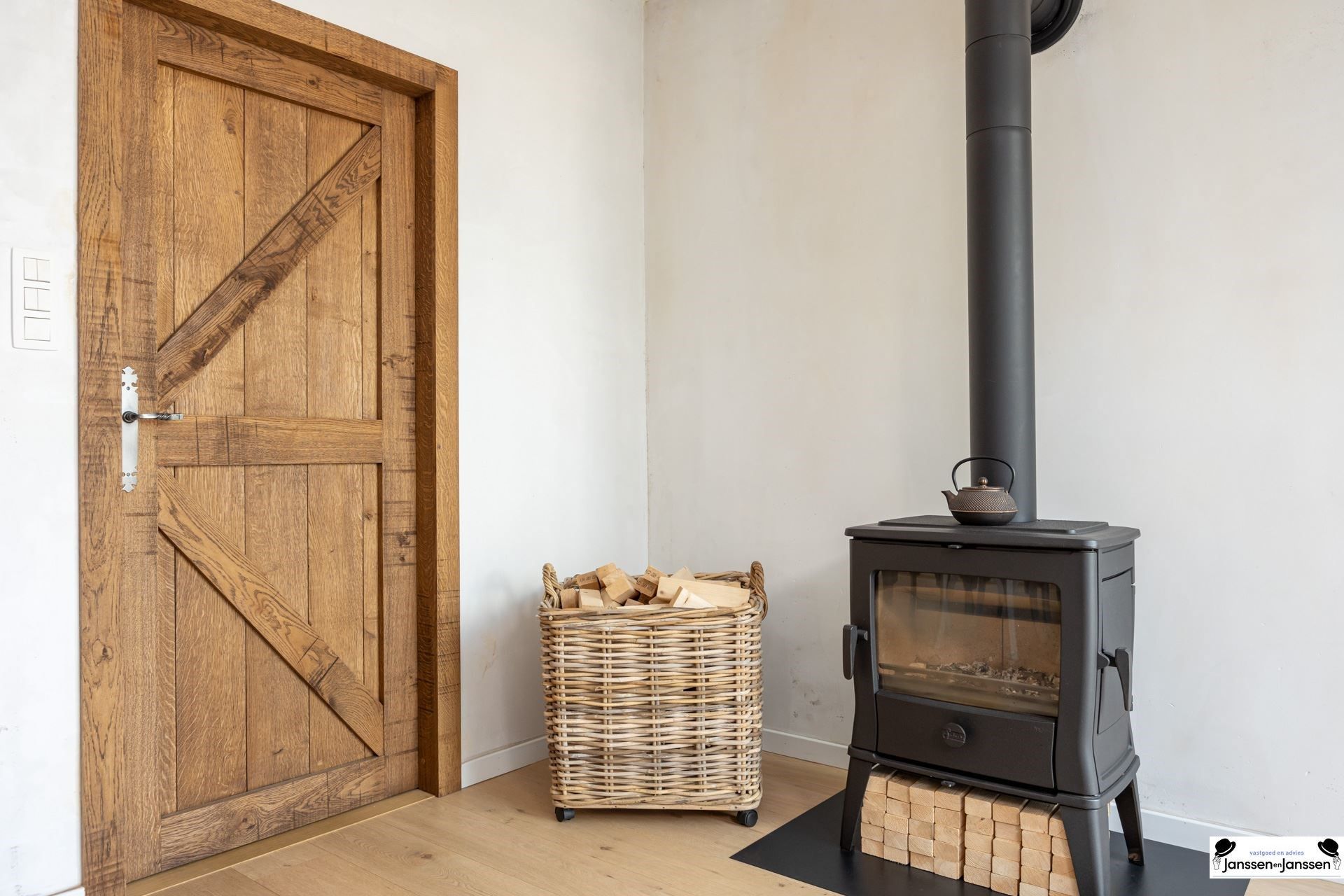 Charmante Woning met Historische Charme in Kapellen foto 7