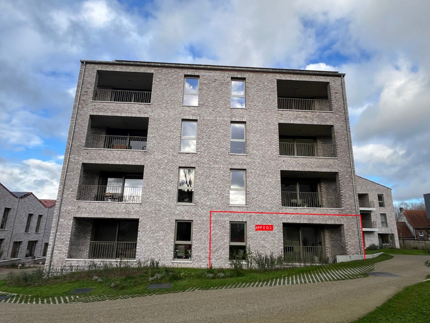 Praktisch 1-slpk-appartement te Gavere foto 1