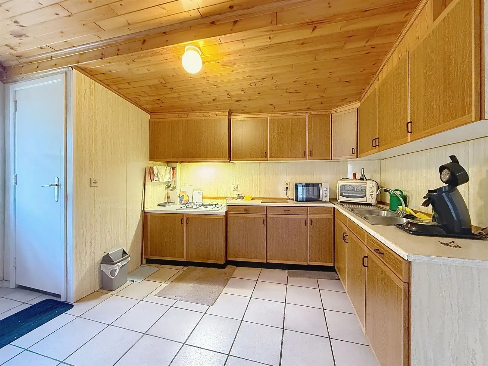 Voormalige hoeve met aanbouw en tuin, 26a 01ca foto 15