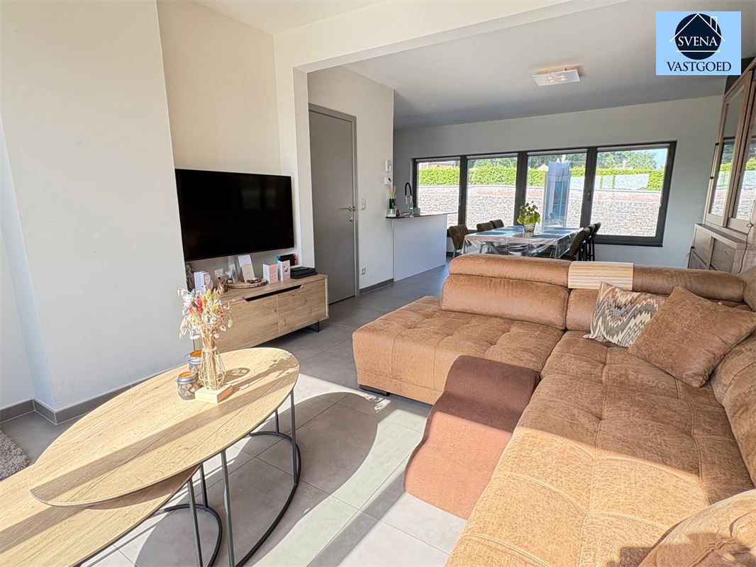 ENERGIEZUINIGE WONING MET 3 KAMERS EN TUIN foto 2