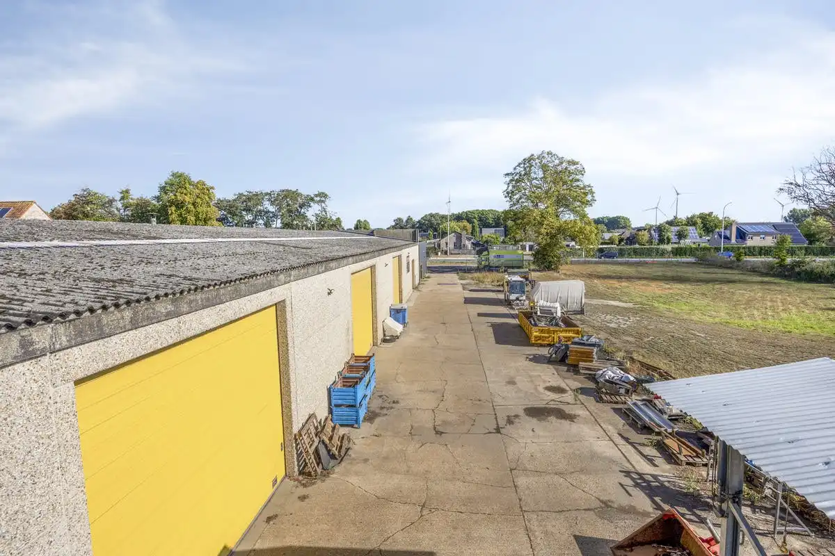 Magazijn met woonst en burelen in Adegem (Maldegem) foto 24