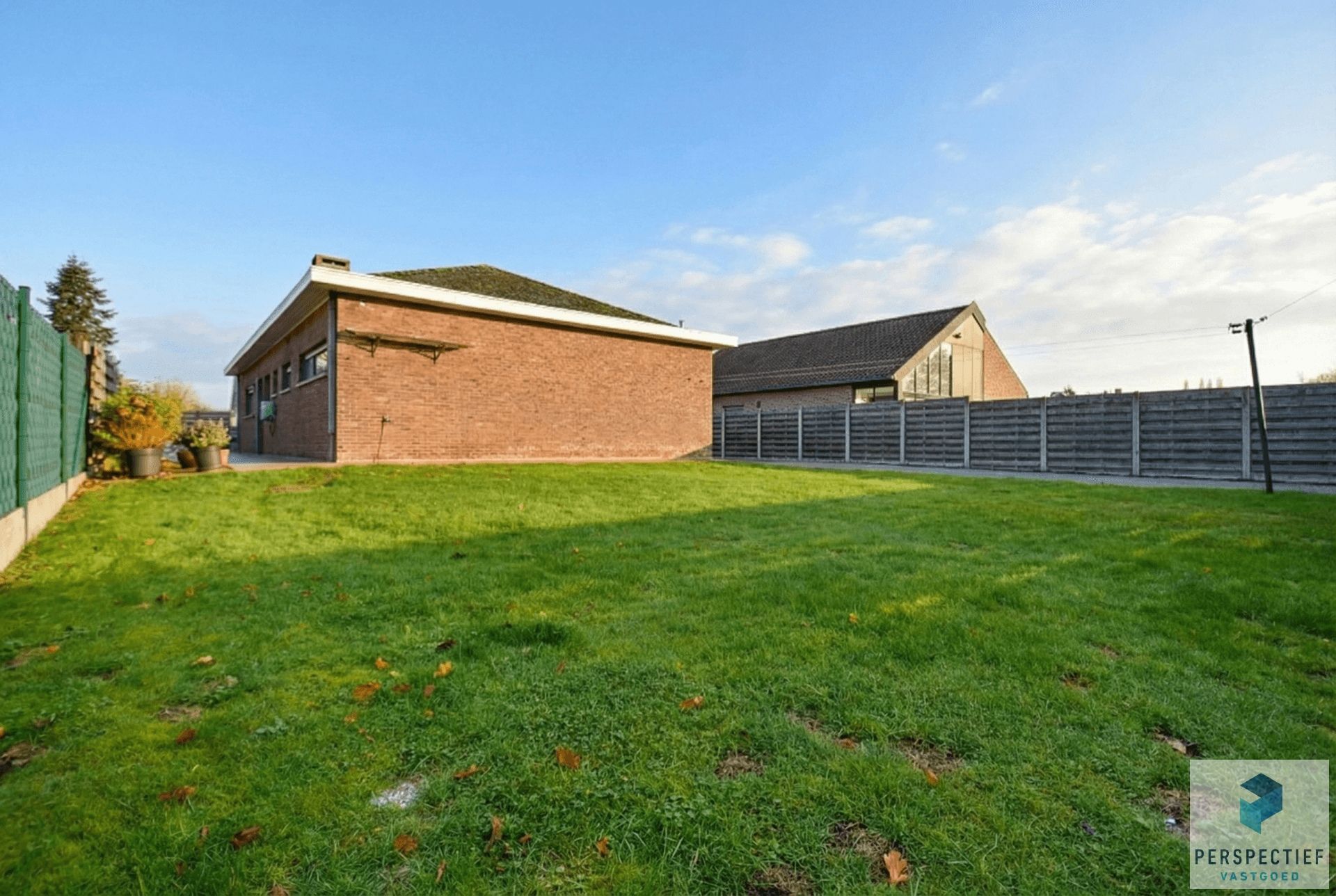 UITSTEKEND GELEGEN GELIJKVLOERSE WONING met 4 slaapkamers en tuin foto 23