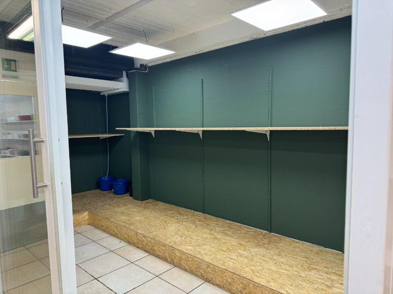 Handelspand op TOP locatie in hartje Brasschaat foto 9