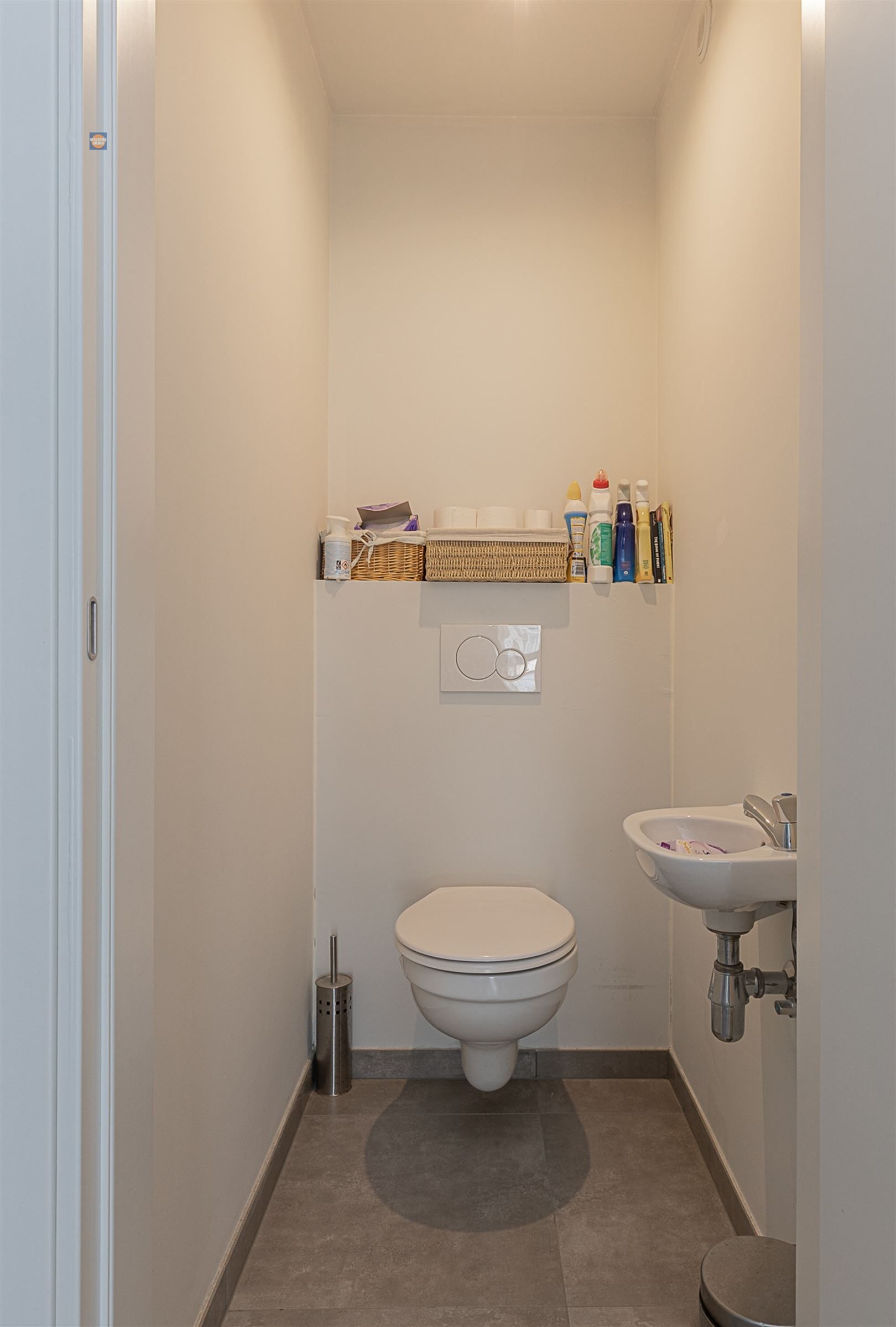 Ruim 2-slaapkamerappartement in rustige straat nabij centrum foto 17