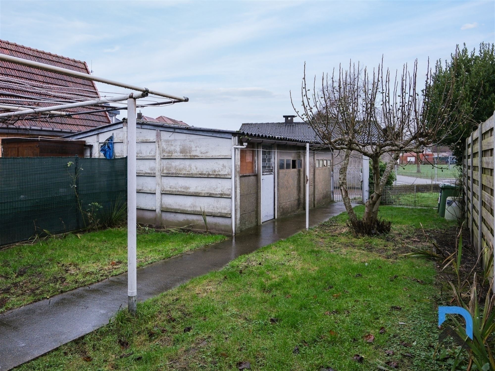 Mooie woning met ruime tuin in Zwartberg foto 17