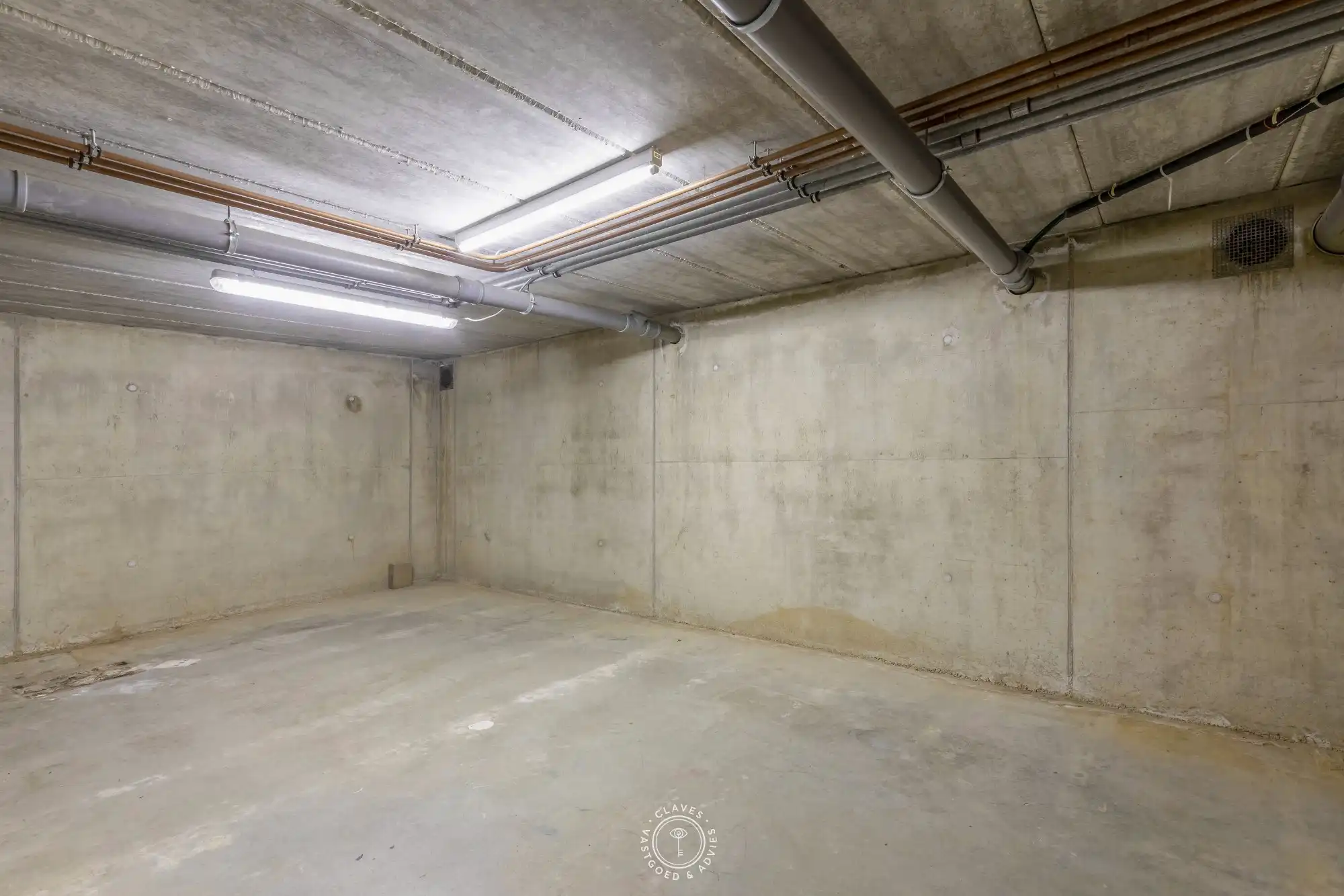 Dromerig dakappartement in vernieuwbouwd appartementsgebouw foto 19