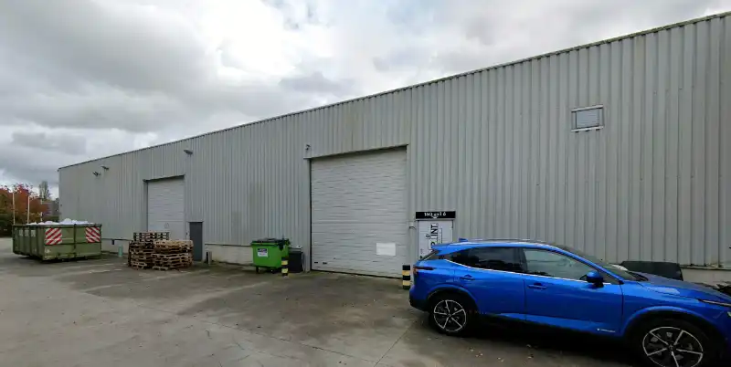 bedrijfsgebouw te huur foto 3