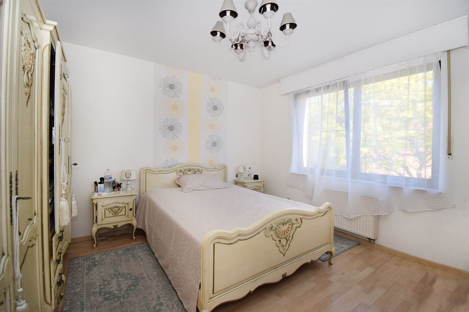 Ruim appartement met 2 slpks op centrale ligging! foto 10