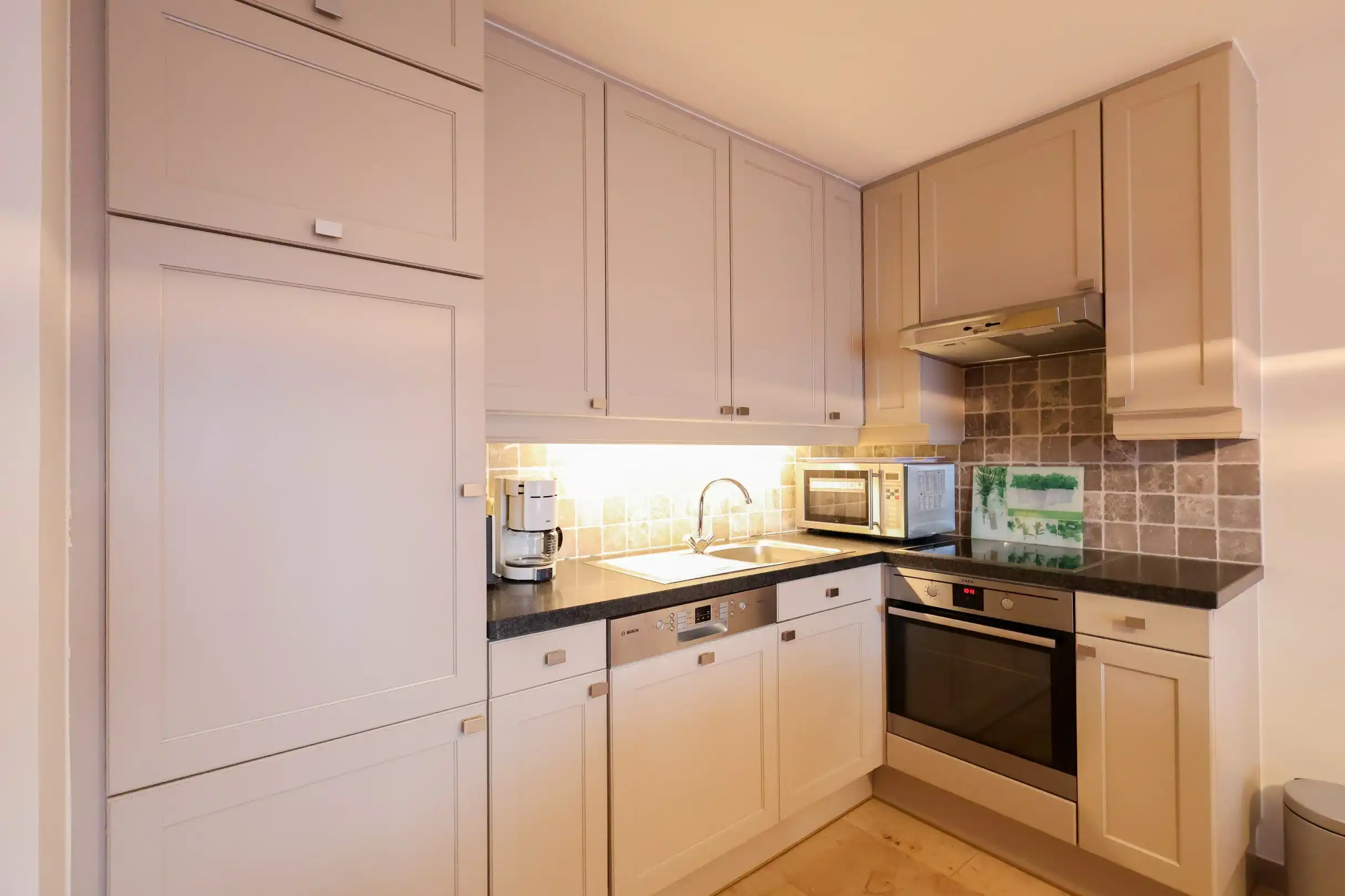 Gelijkvloersappartement met 2 slaapkamers en duinenzicht in Res. Plaza I foto 8
