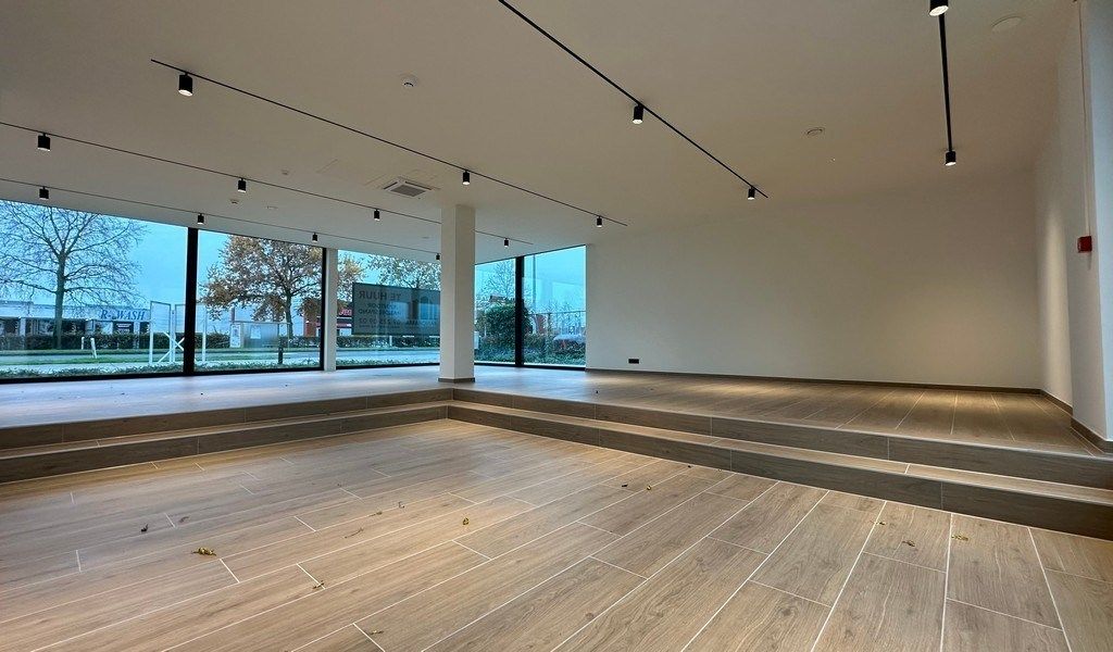 Stijlvolle nieuwbouw kantoren te huur in Lochristi foto 3