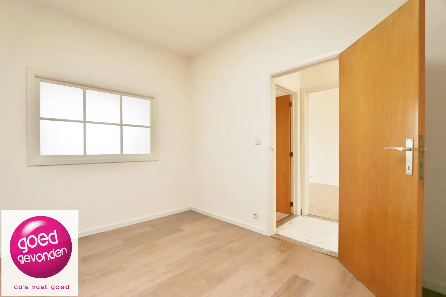 CENTRUM STAD - RUIM APPARTEMENT - 2 tot 3 SLK foto 17