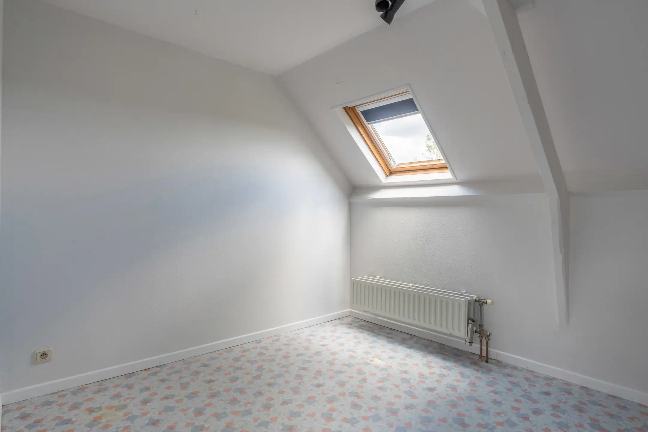 Woning met 6 slpks op 985m² perceel nabij centrum Merksplas. foto 37