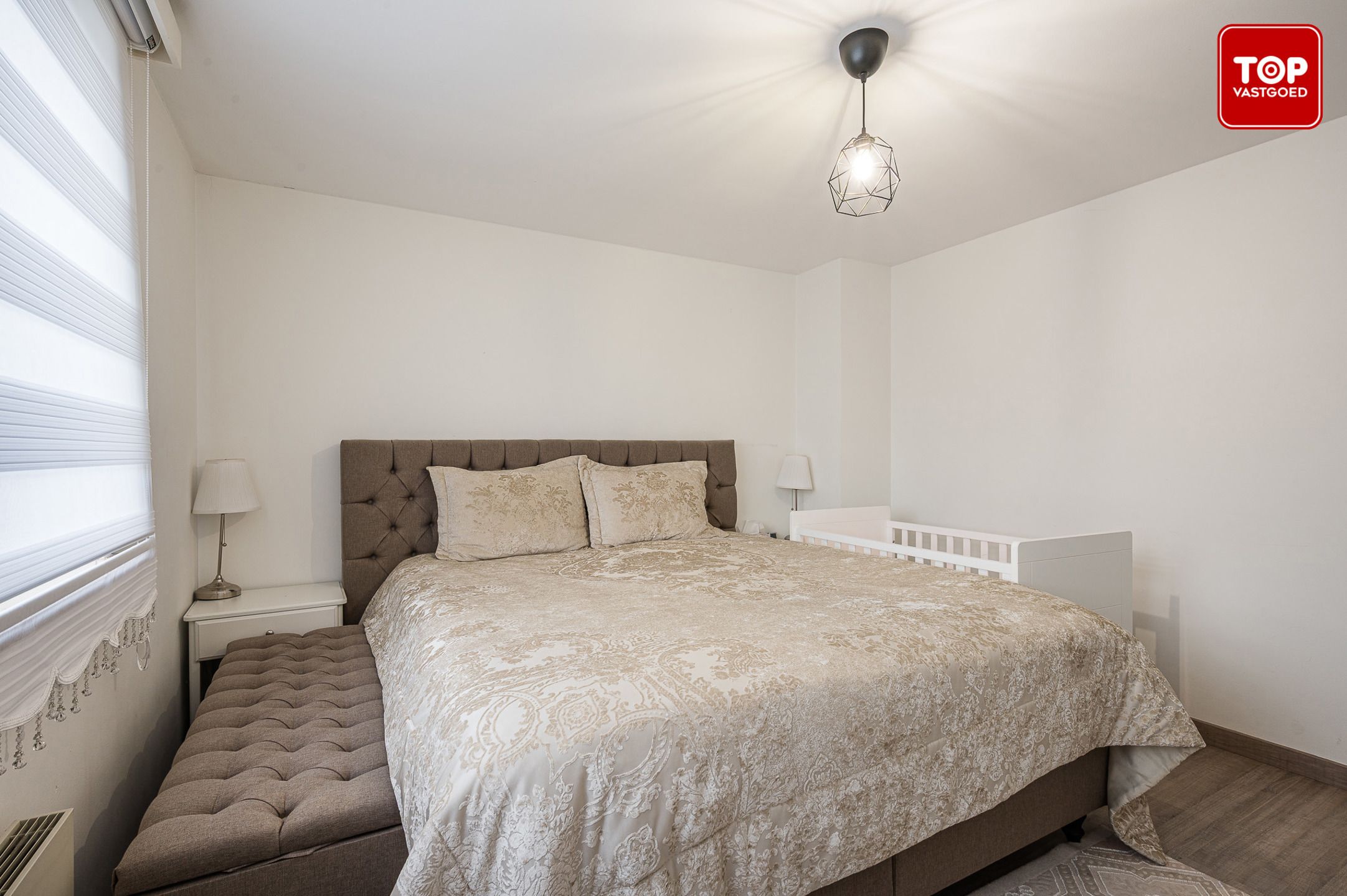 Instapklare woning met 3 slaapkamers in een rustige straat foto 11