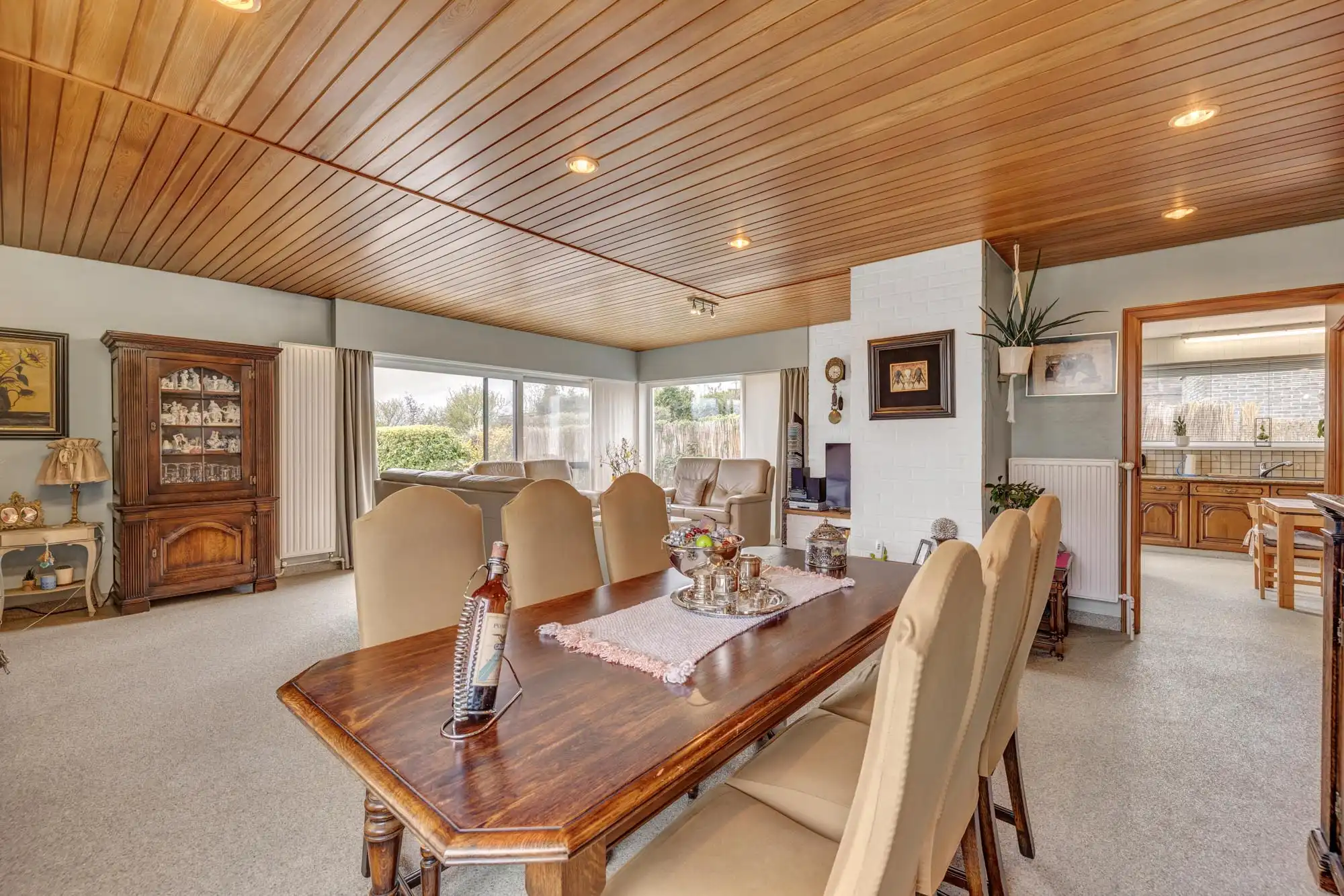 Bungalow met drie slaapkamers in Denderhoutem foto 11