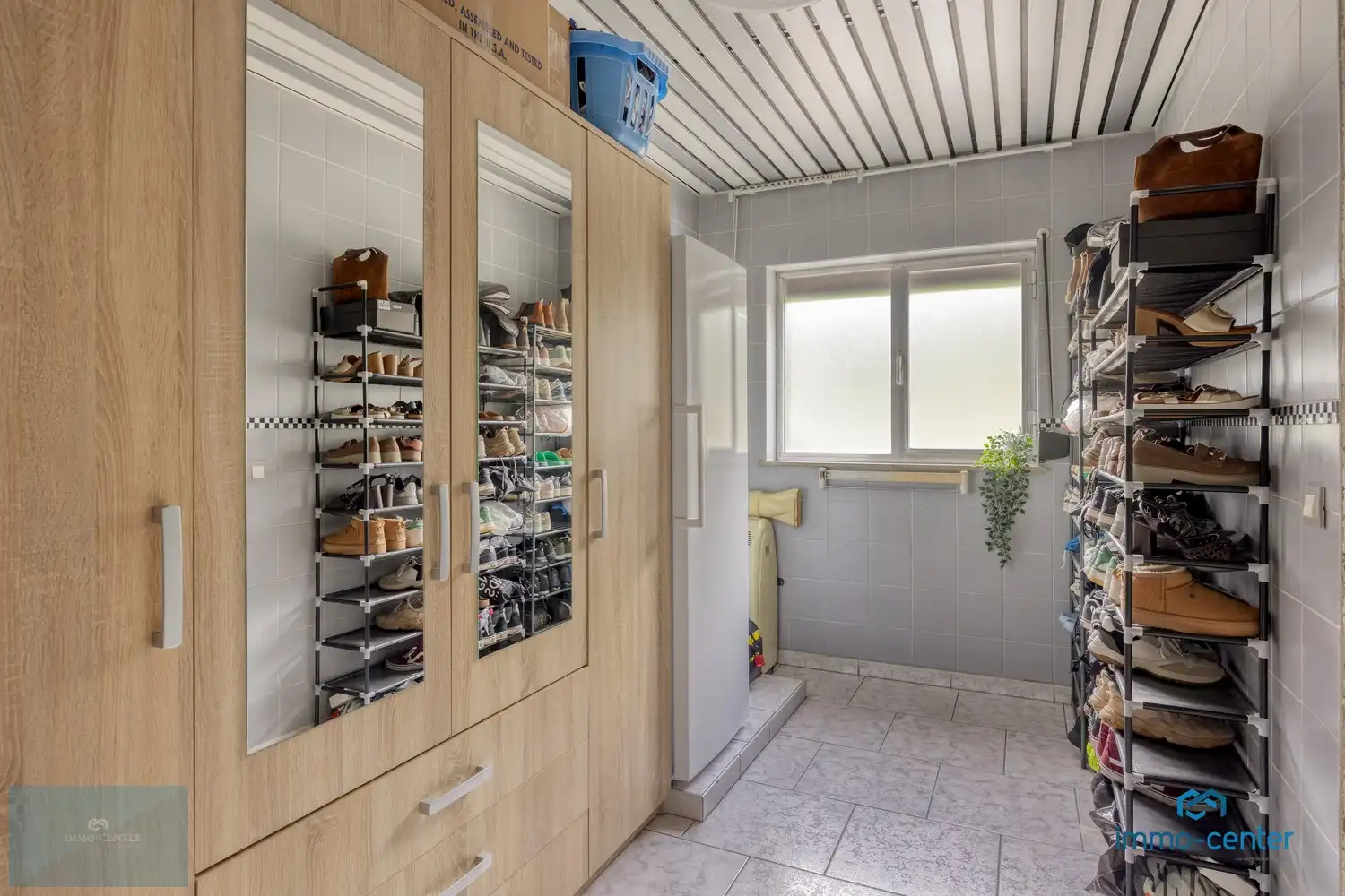 Ruime vrijstaande woning met 4 slaapkamers en grote tuin foto 18