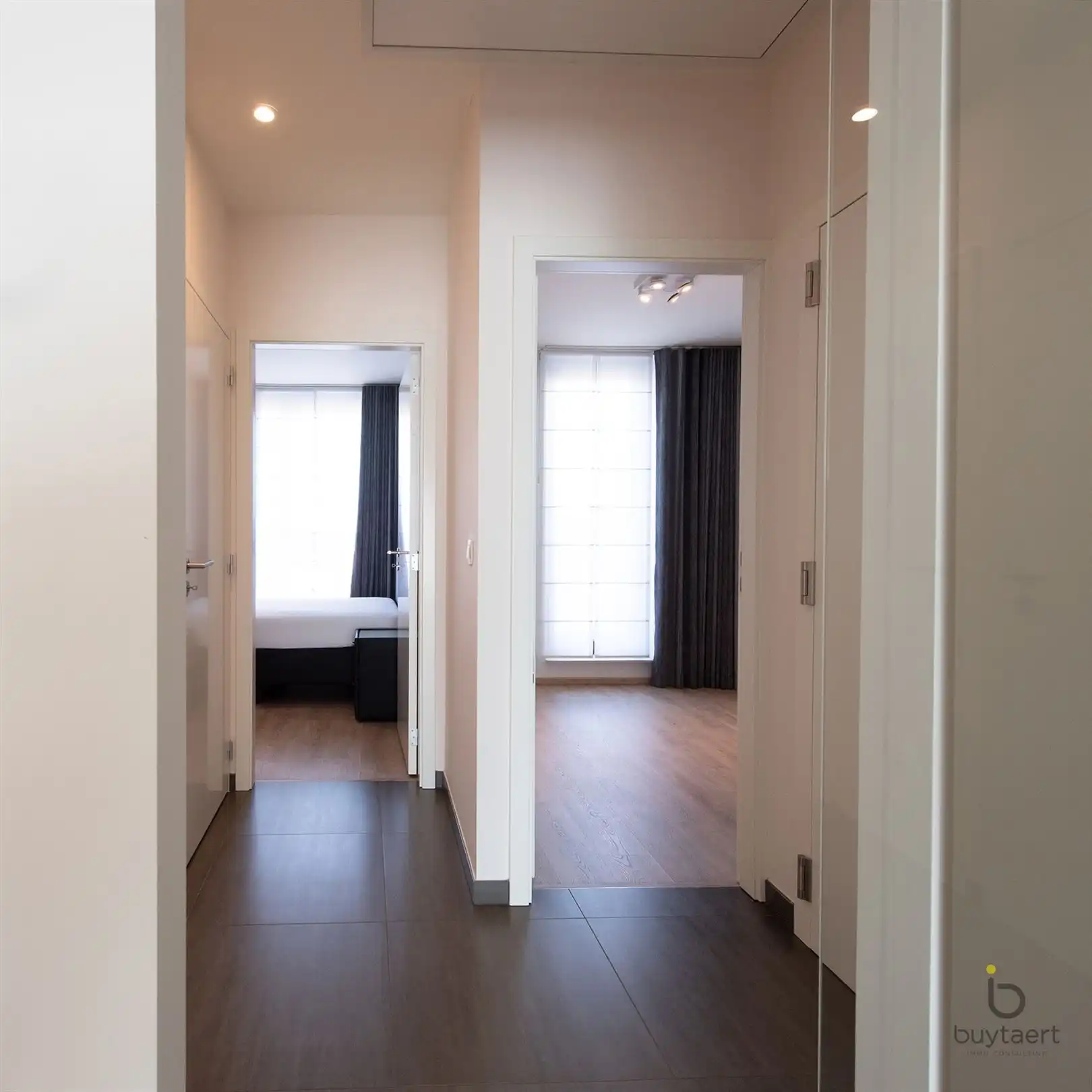 TOP ONDERHOUDEN DAKAPPARTEMENT IN HARTJE SCHILDE MET RUIM ZONNIG TERRAS! foto 19