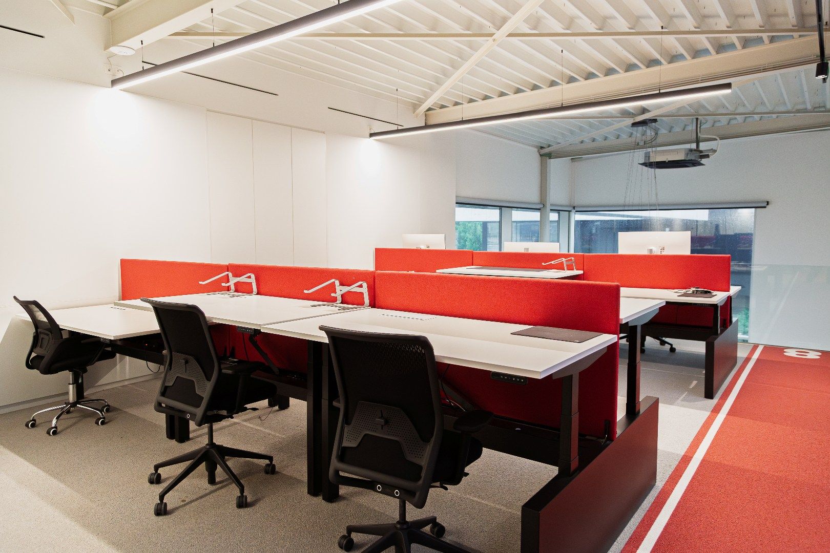 Kantoorgebouw op toplocatie  foto 23