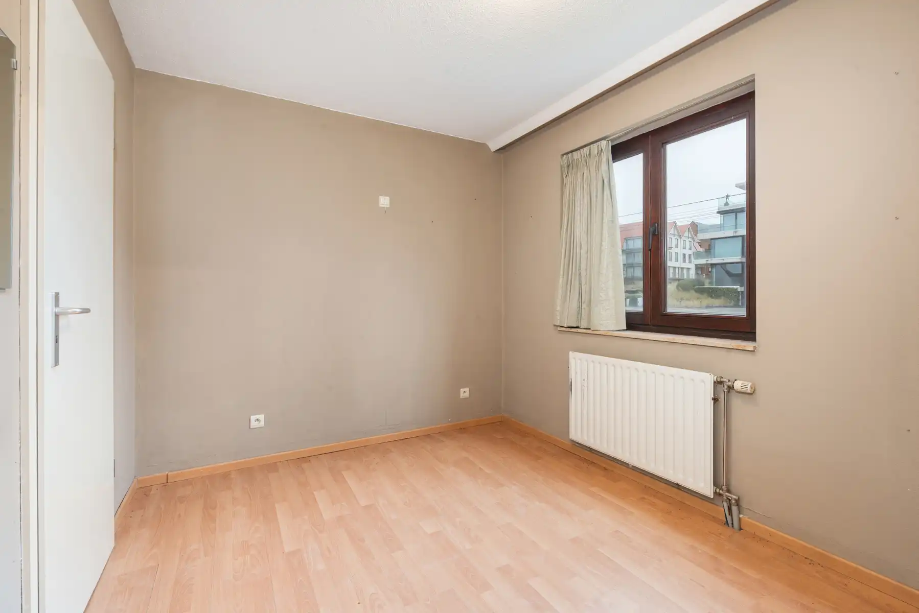 Uitstekend gelegen hoekappartement in Sint-Idesbald foto 8