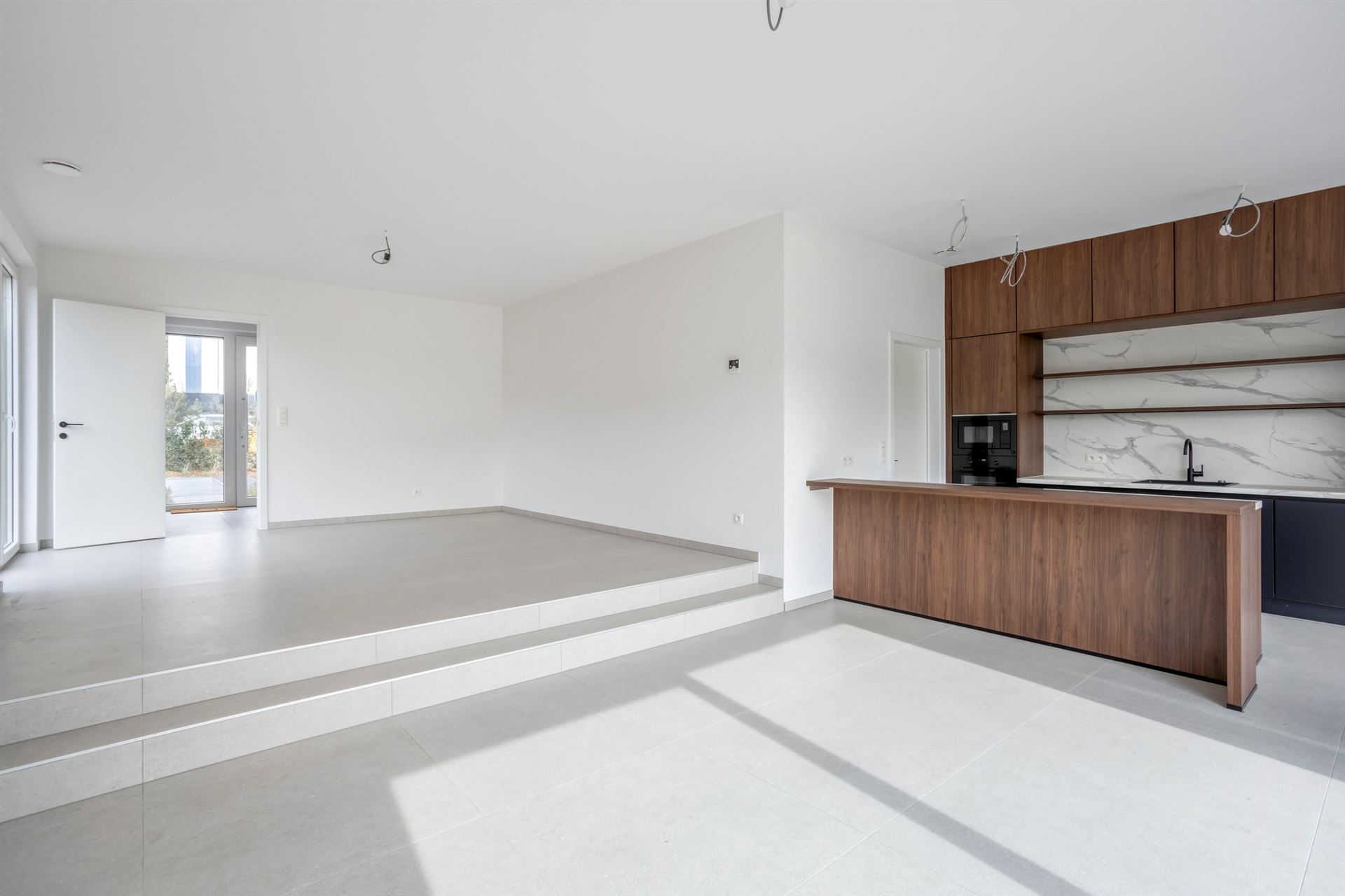 Nieuwbouw woning - 5 slpk - 2 badk (6% BTW mogelijk) foto 5