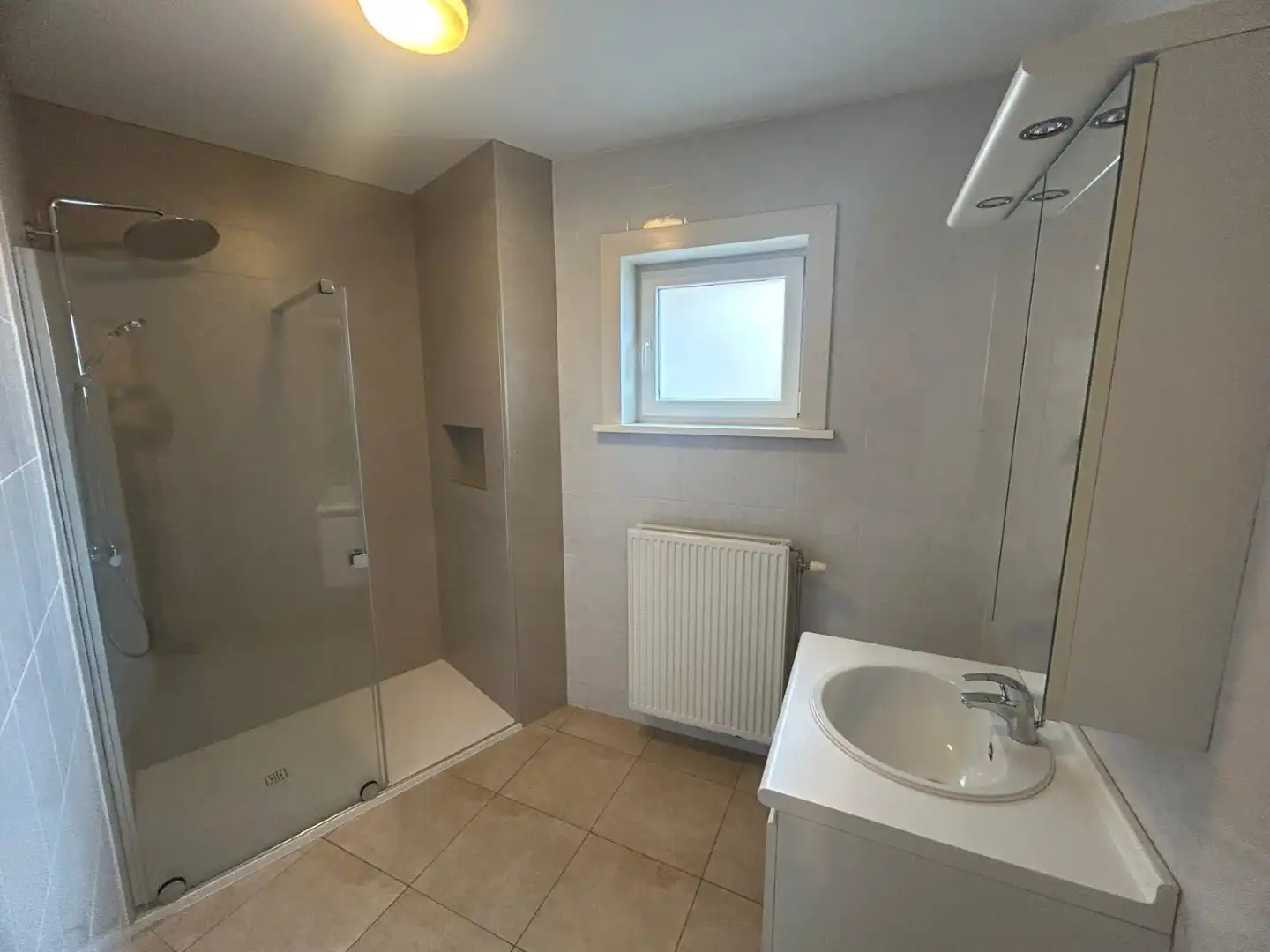 ✨ TE HUUR – 1-slaapkamer appartement in hartje Waregem ✨ foto 12