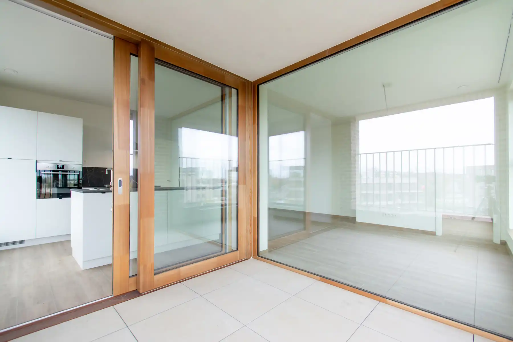 Rustig en comfortabel 2slpk appt. met mooi terras  foto 5