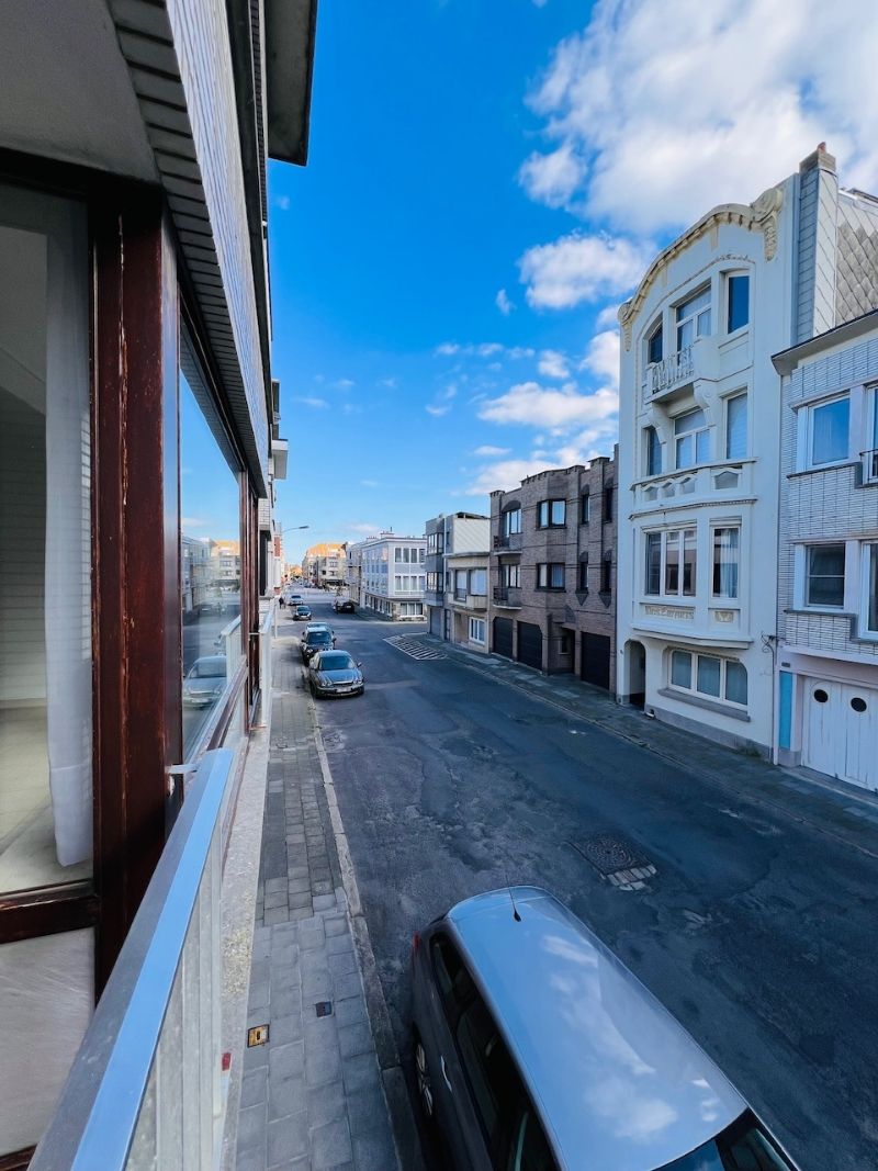 Zonnig en lichtrijk appartement  (85m²) vlakbij de duinen van Wenduine foto 6