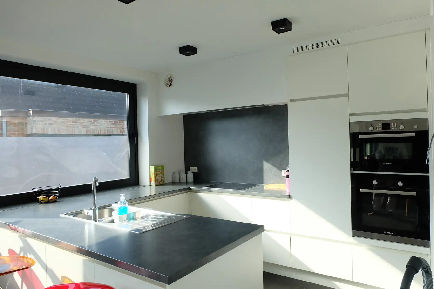 Appartement te huur foto 11