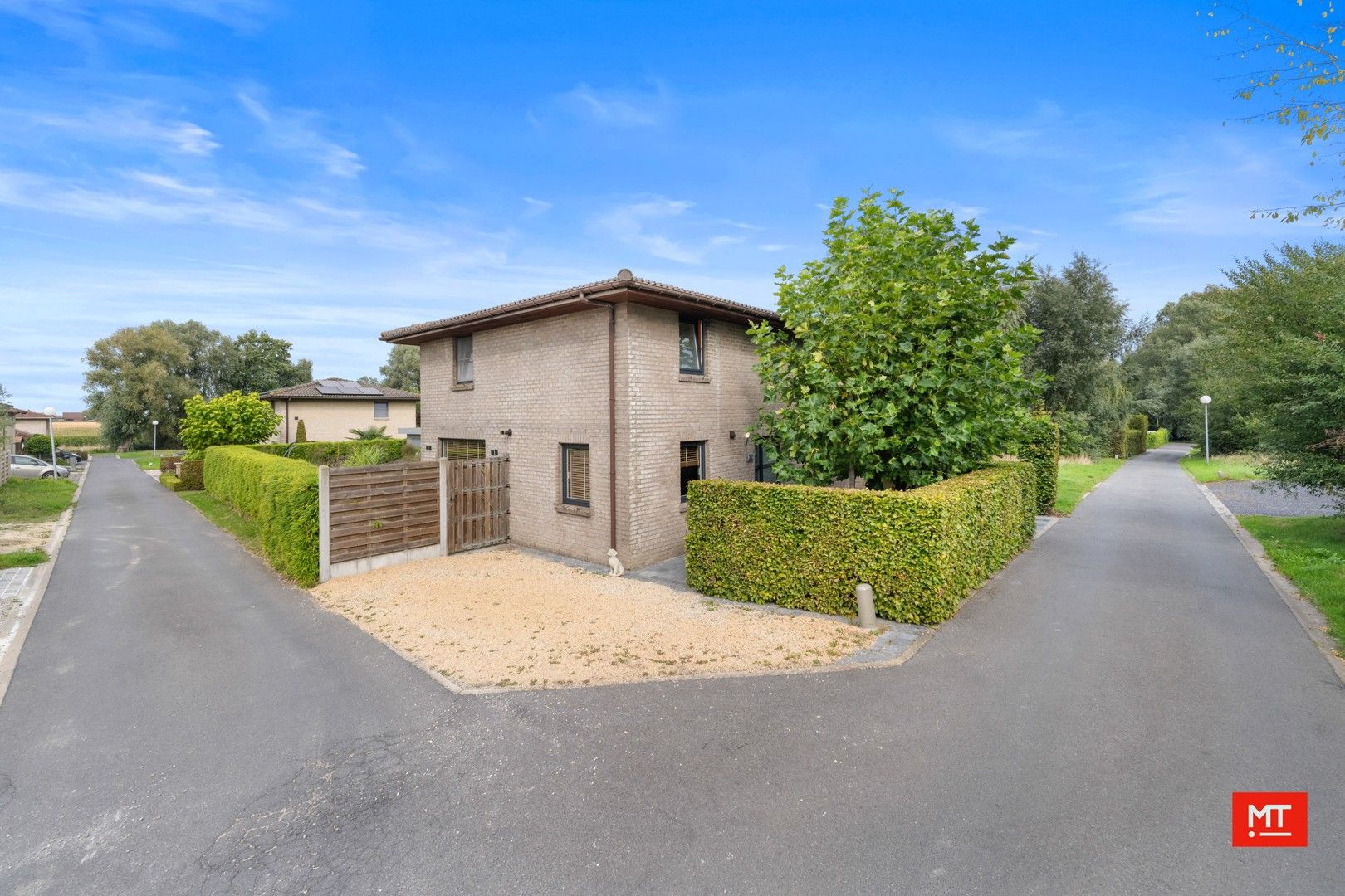 Instapklare, alleenstaande woning met 3 slaapkamers, tuin en carport in Zonnebeke foto 26