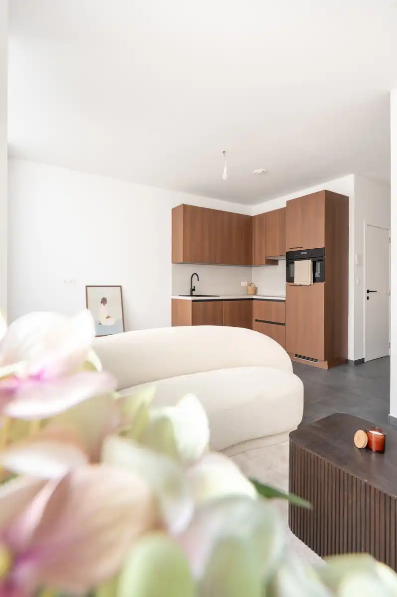 Sfeervol appartement met leuke tuin in hartje Mortsel foto {{pictureIndex}}