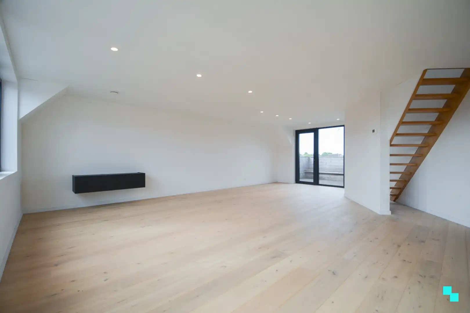 Nieuwbouw dakappartement te hartje Izegem foto 5