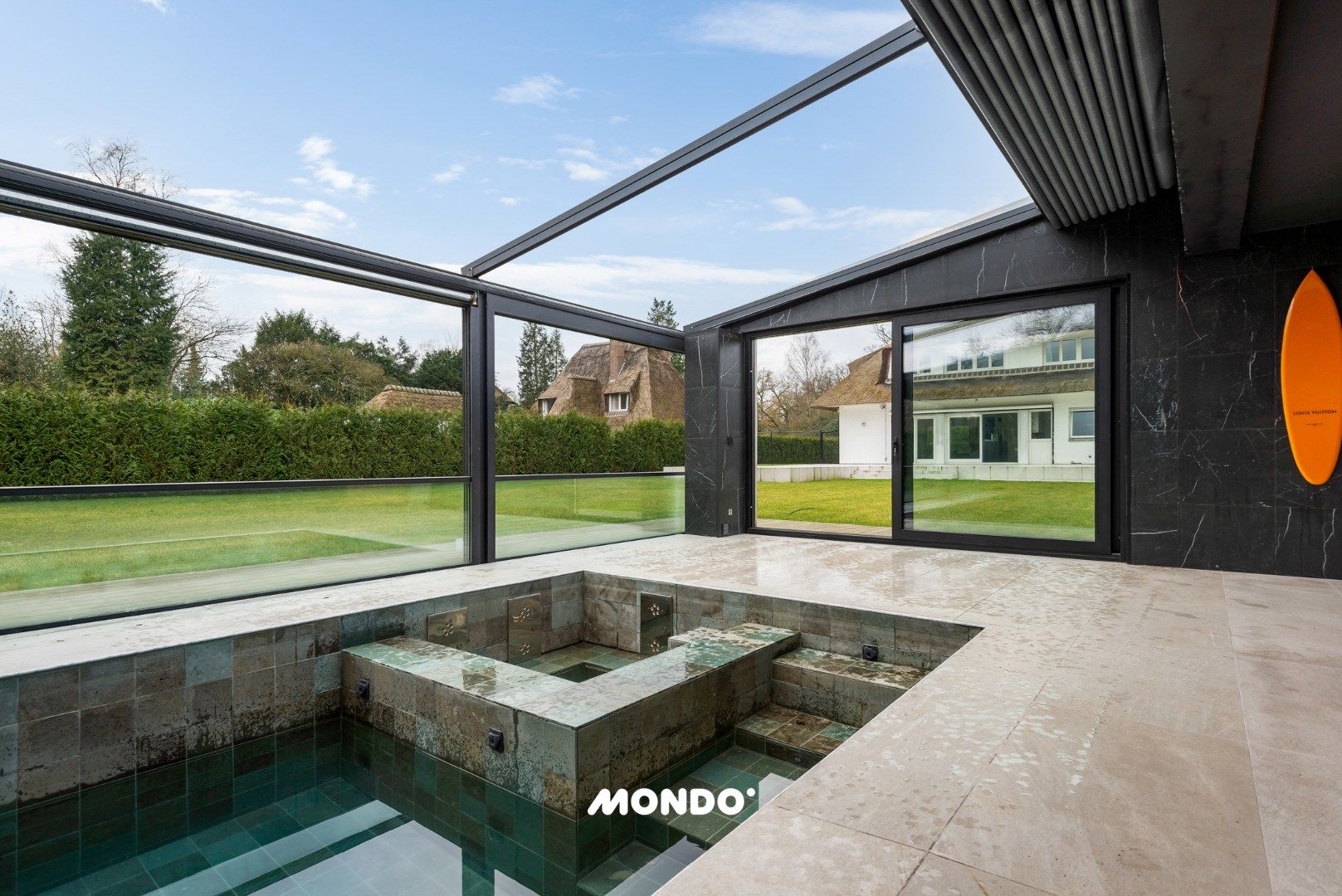 Karaktervolle villa met luxueus poolhouse, sauna en riante tuin – Toplocatie in Brasschaat foto 4
