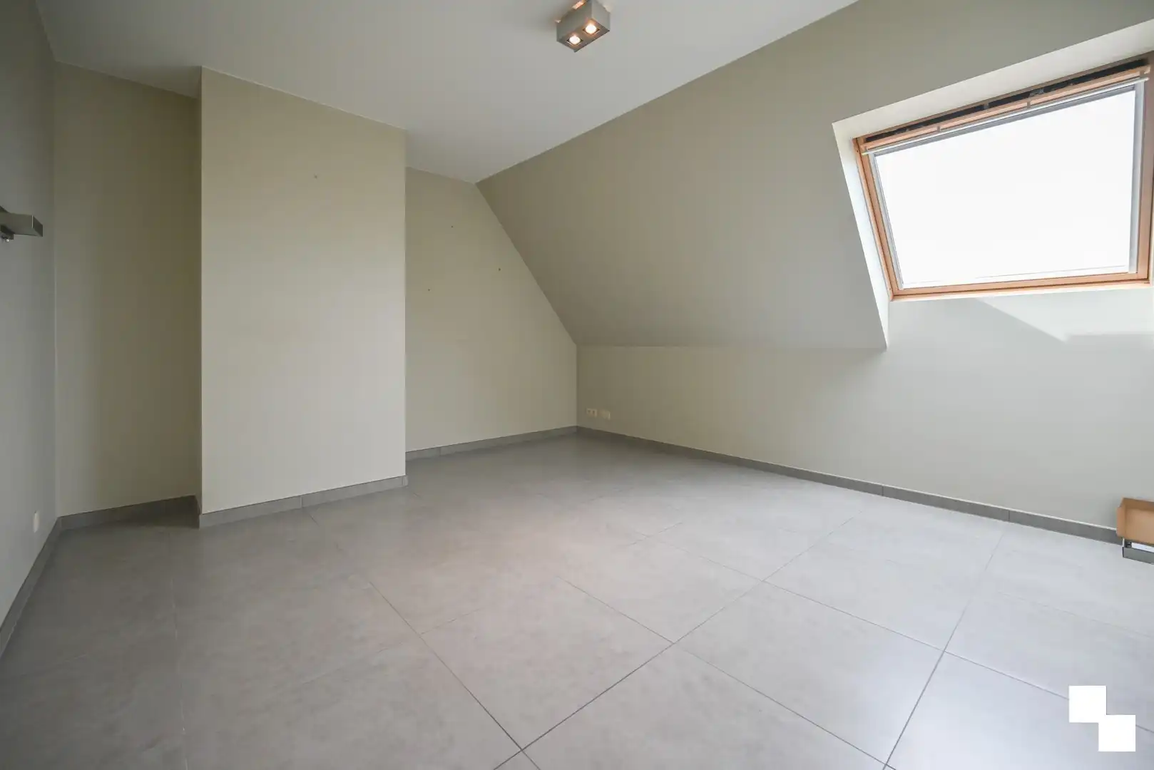 Duplex appartement van ca. 144 m² in het centrum van Kachtem foto 18