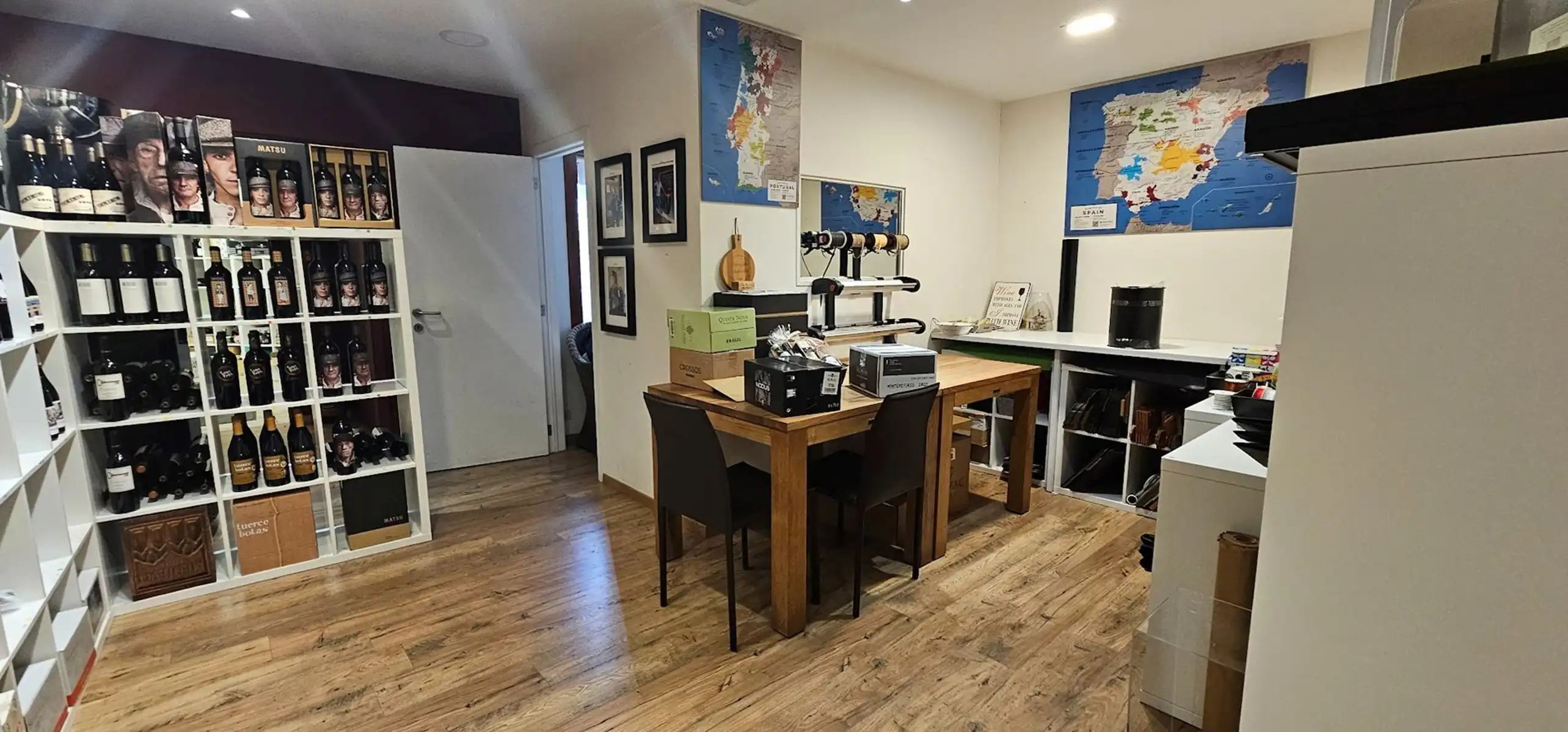 Open top instapklare winkelruimte te huur in Izegem centrum foto 7