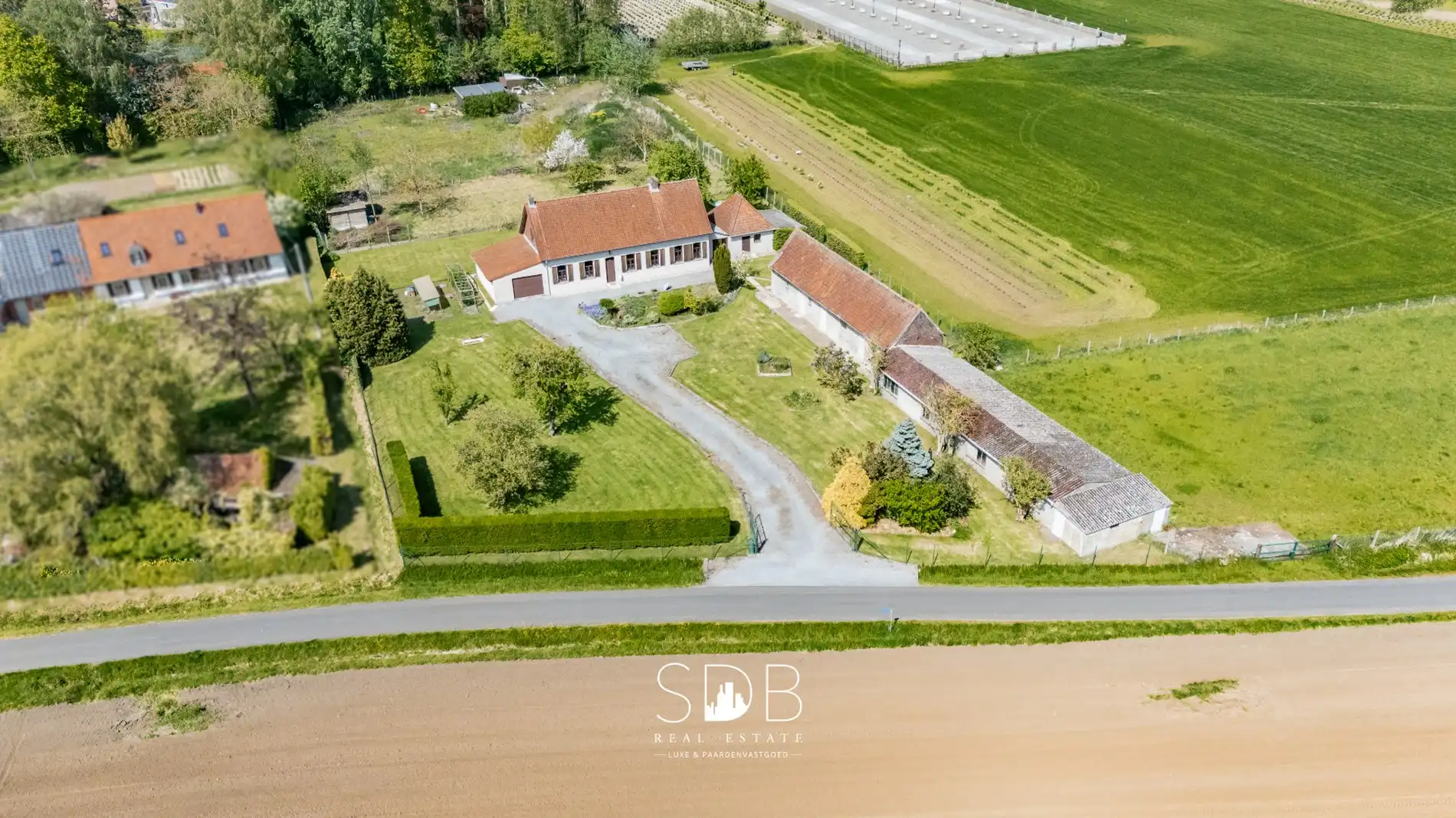 Authentieke hoeve met bijgebouwen en graslanden op 6.664m² met mogelijkheid tot bijkomend grasland op 3.070m² foto 29