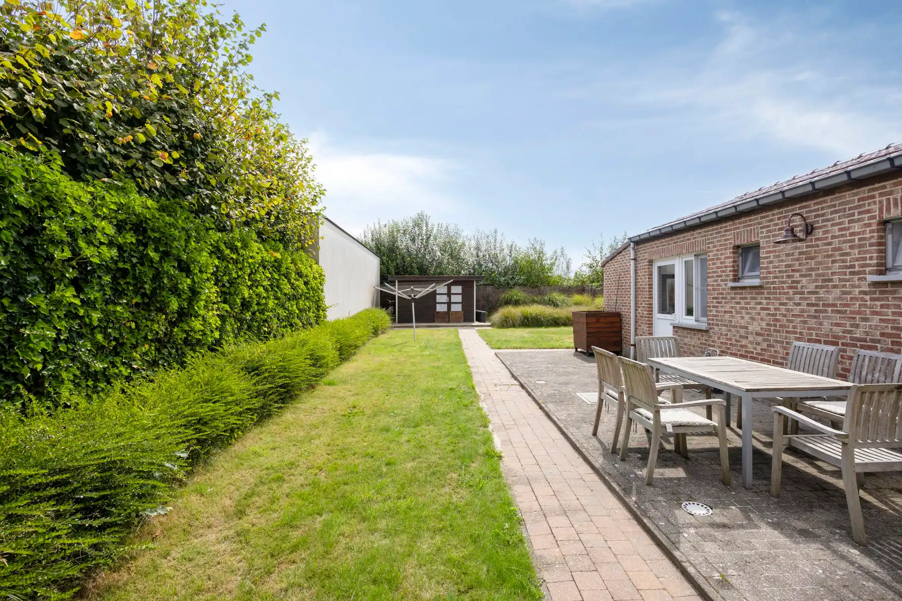 Karaktervolle, ruime woning met onderhoudsvriendelijke tuin foto 27