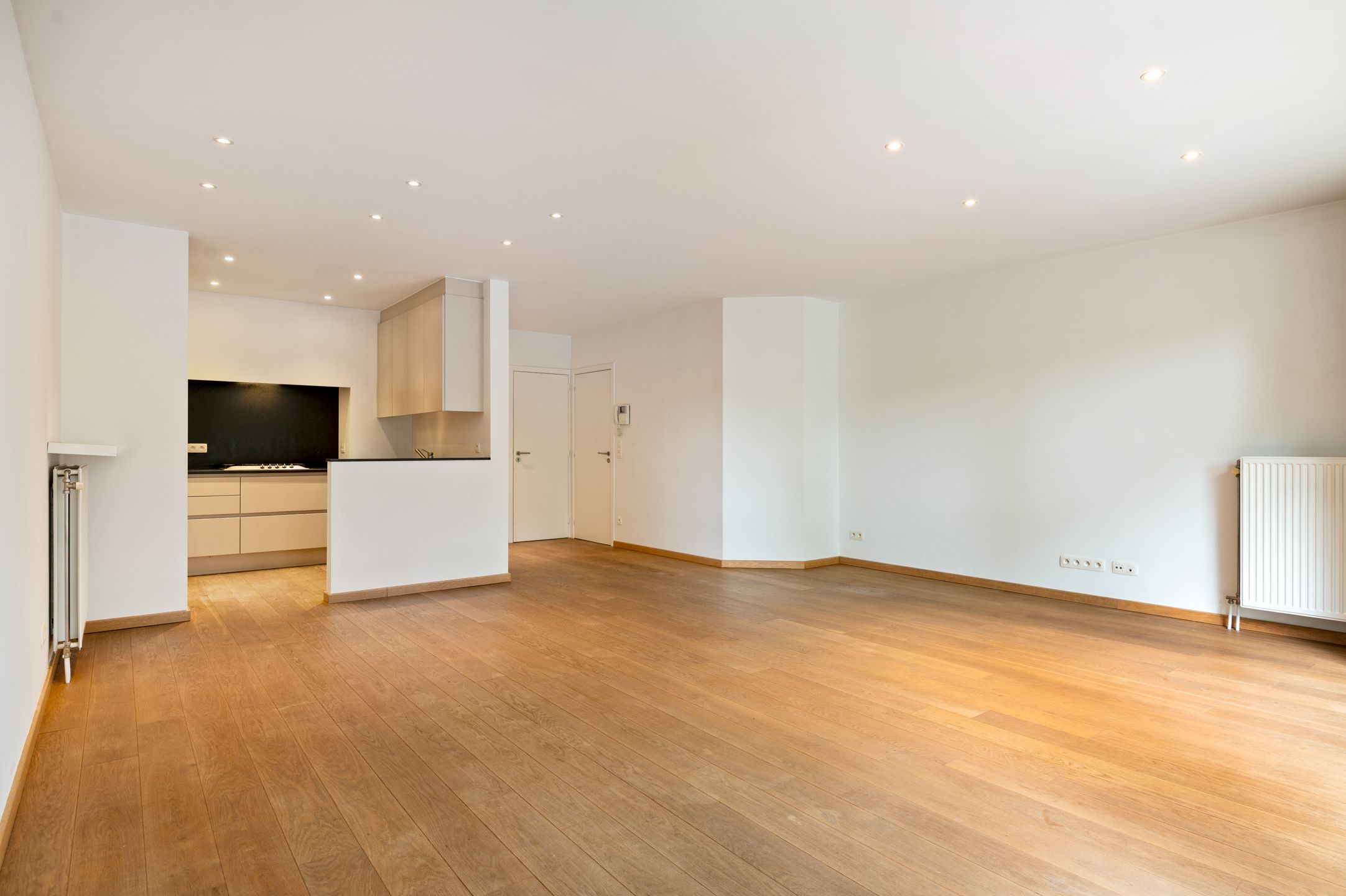 Rustig, comfortabel appartement in het centrum van Brasschaat! foto 2