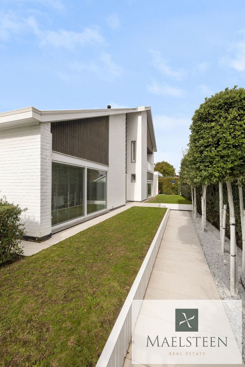 Instapklare en kwalitatieve woning te Sint-Andries Brugge foto 43