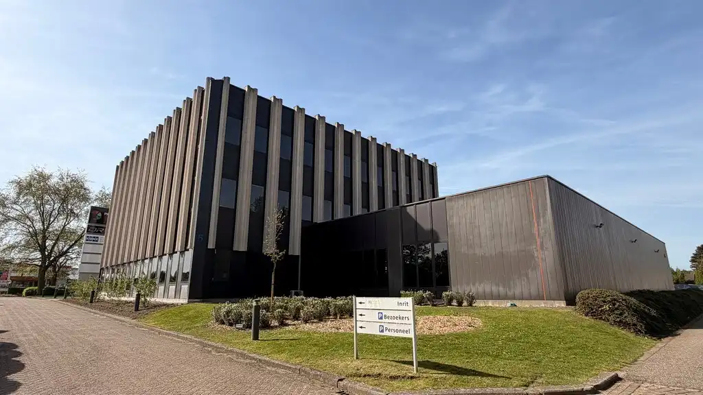 Instapklare kantoren te huur vlakbij E19 in Kontich foto 28