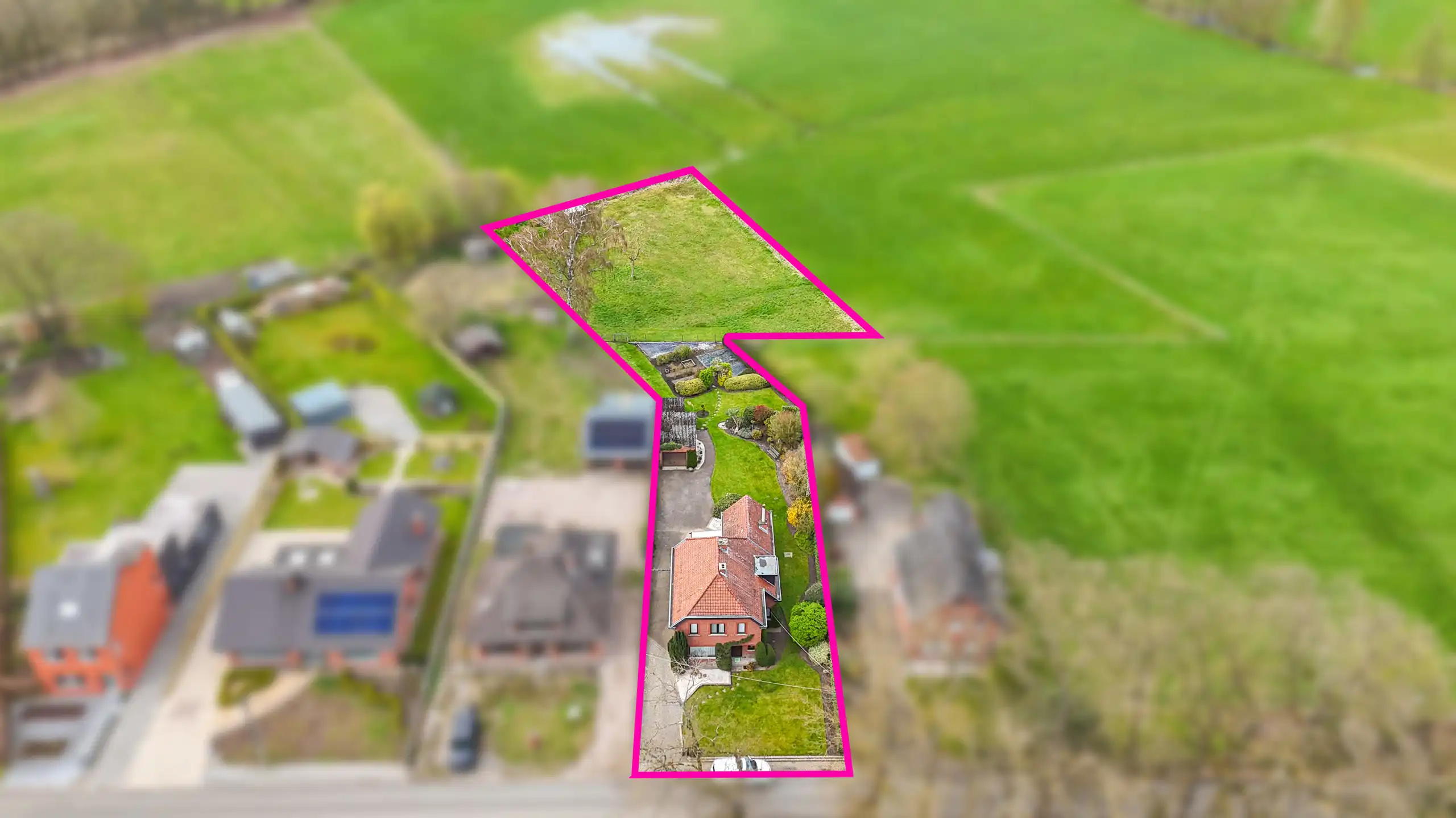 Rustig gelegen woning met riant perceel in Lummen! foto 32