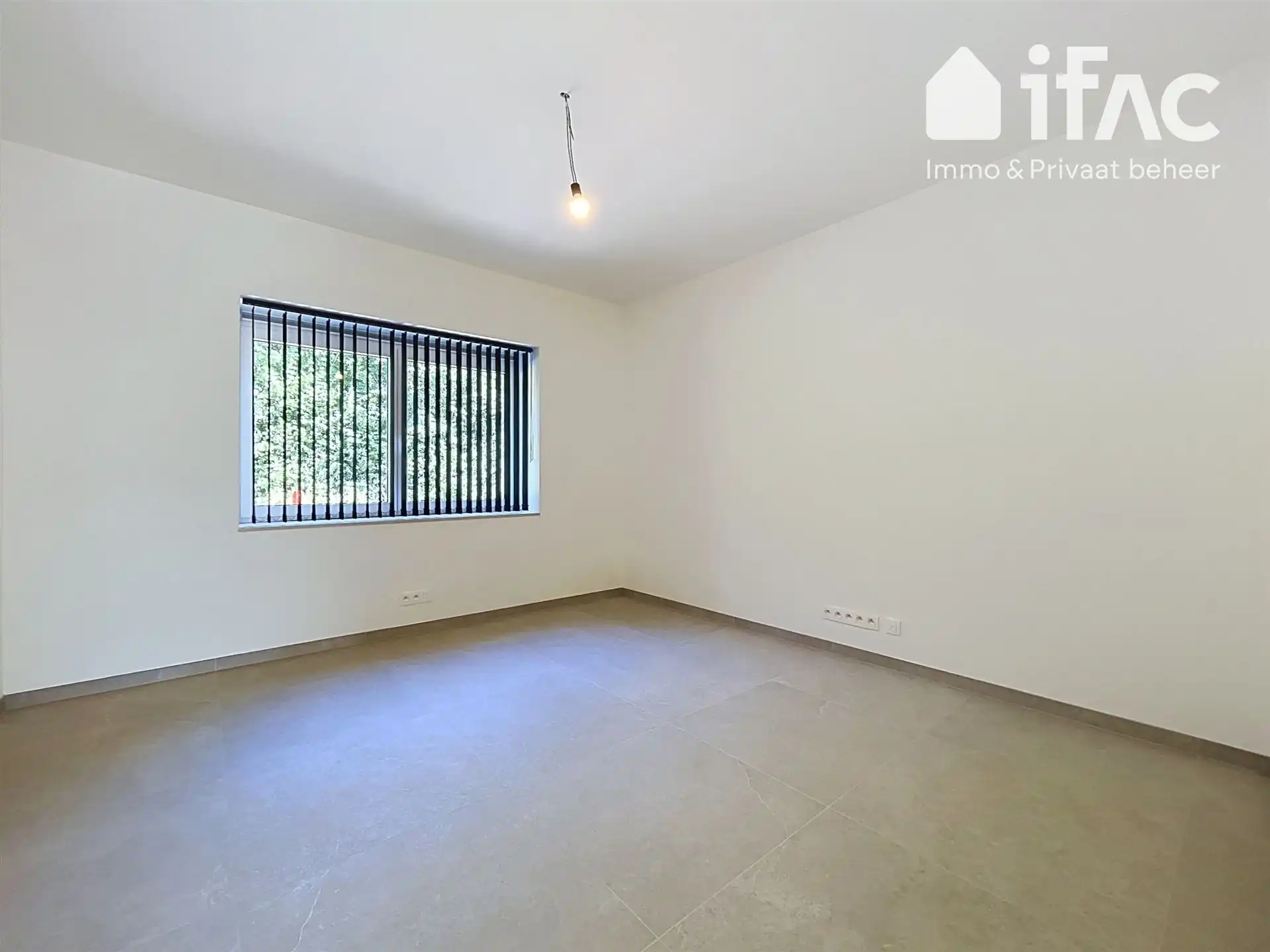 Rustig gelegen volledig gerenoveerde woning foto 6